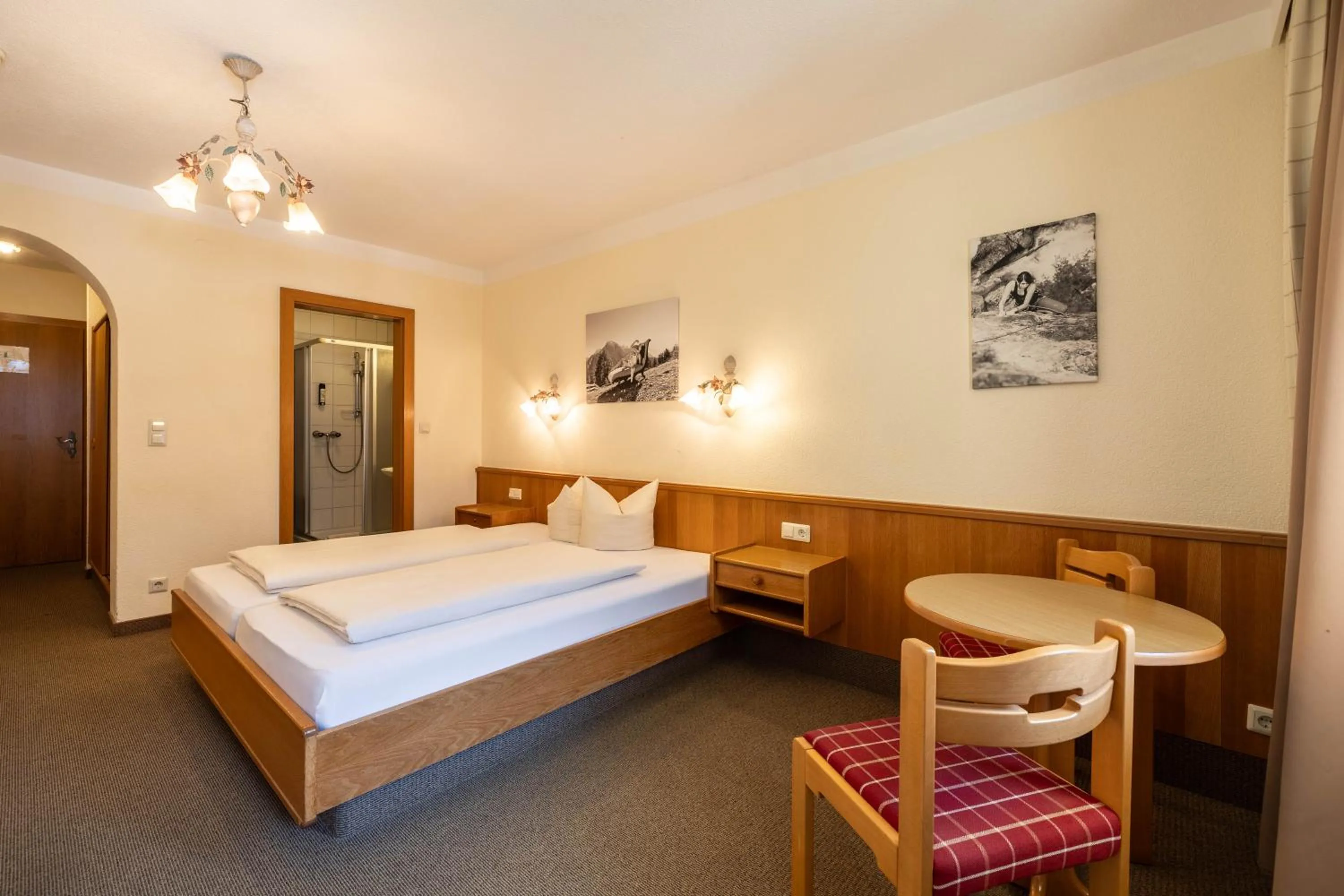 Bed in keyone rooms Tarrenz