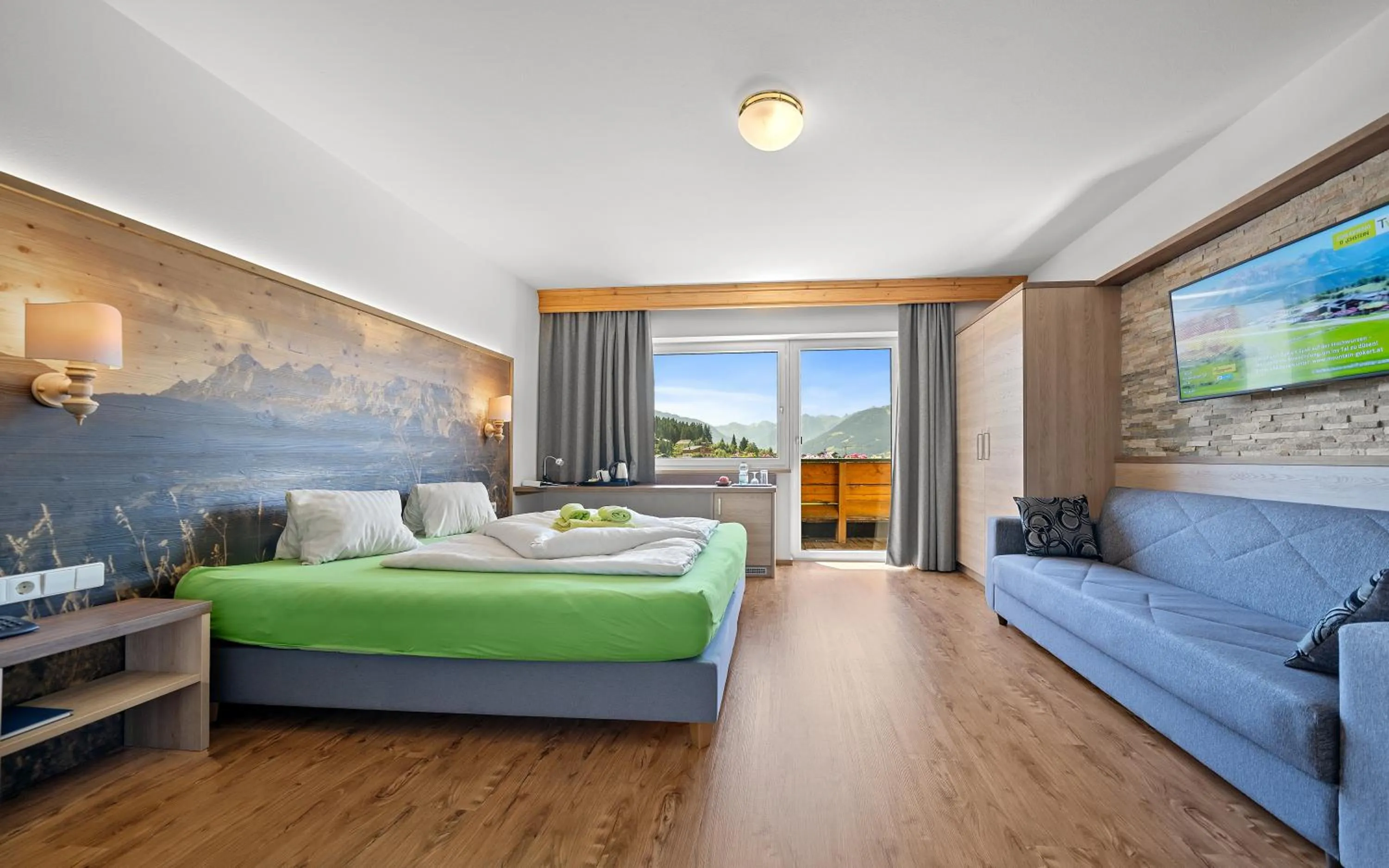 Bedroom, Bed in Hotel Ramsaueralm