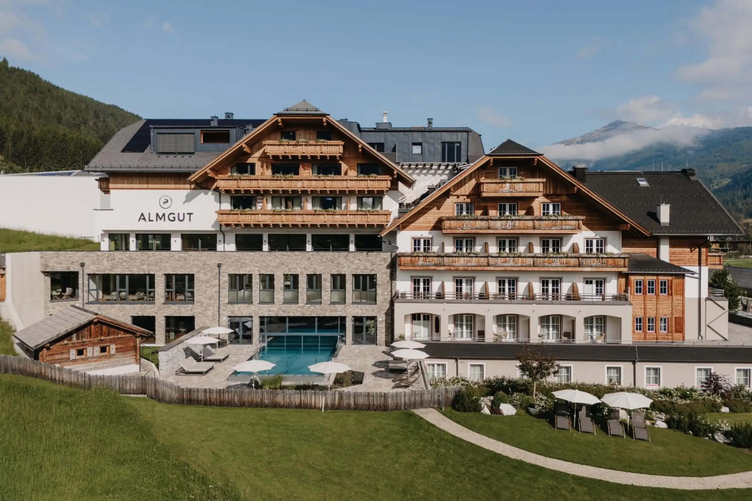 ALMGUT - Mountain Wellness Hotel ALMGUT - Mountain Wellness Hotel