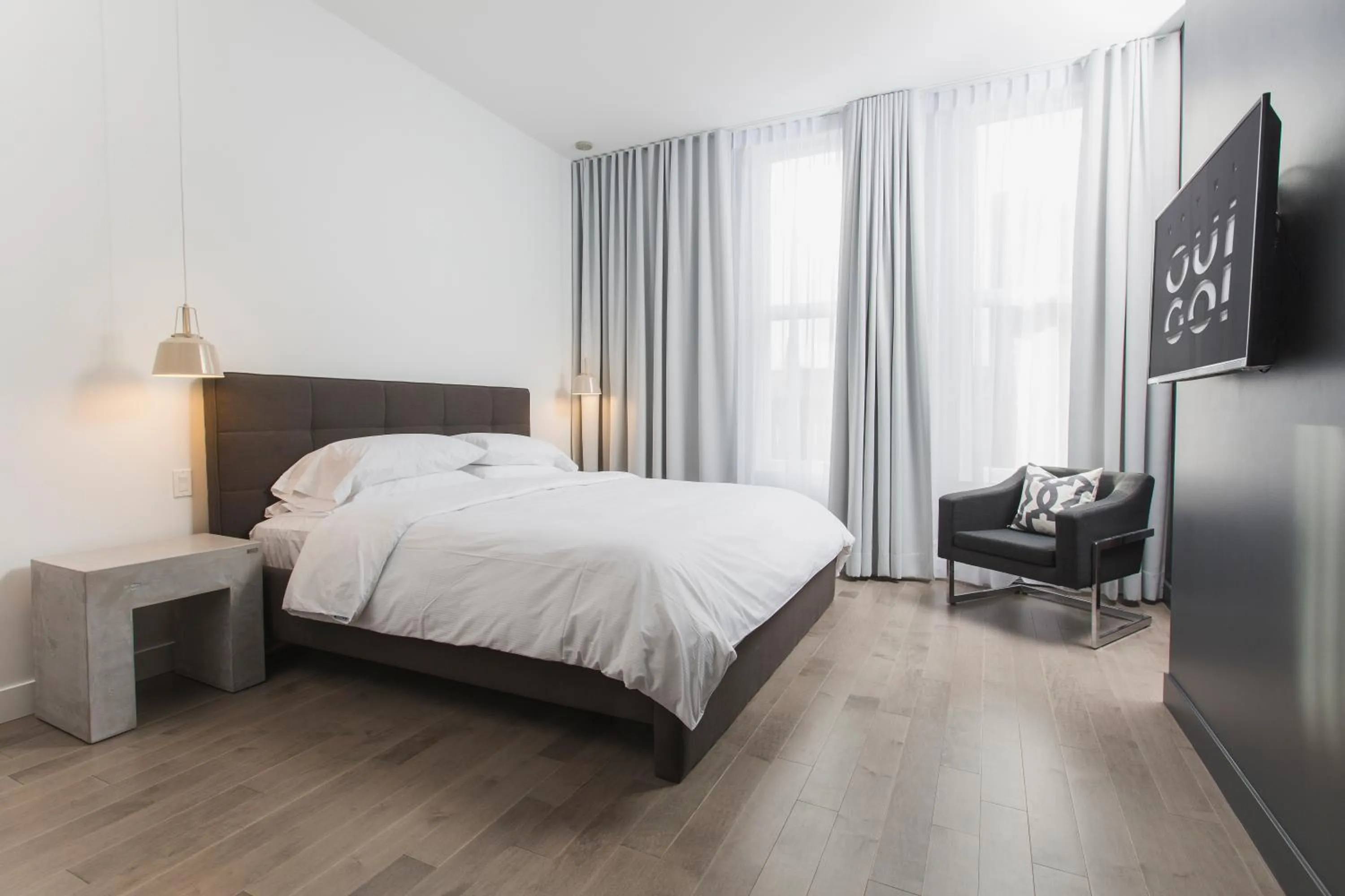 Photo of the whole room, Bed in Hotel Oui GO!