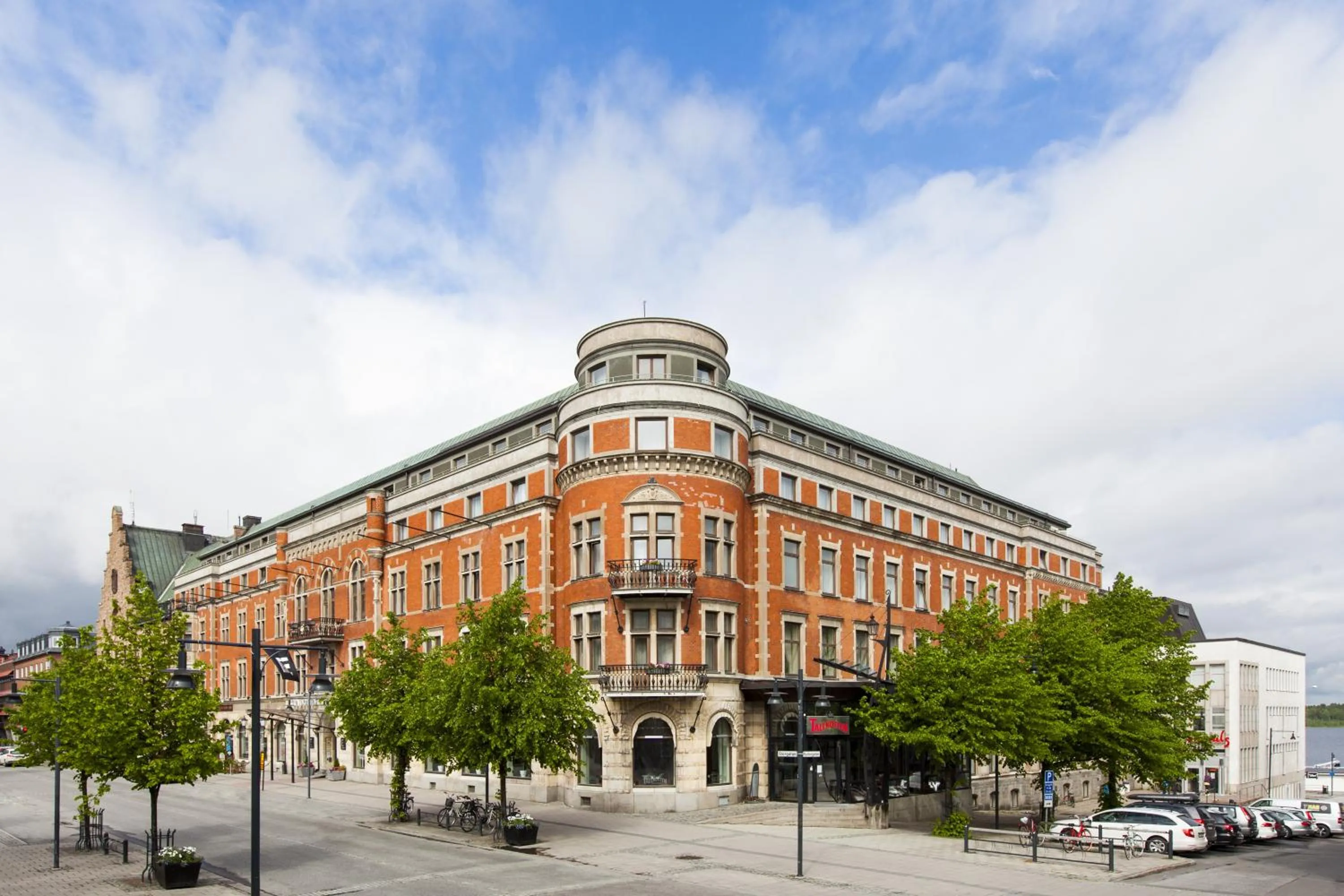 Facade/entrance in Elite Stadshotellet Luleå