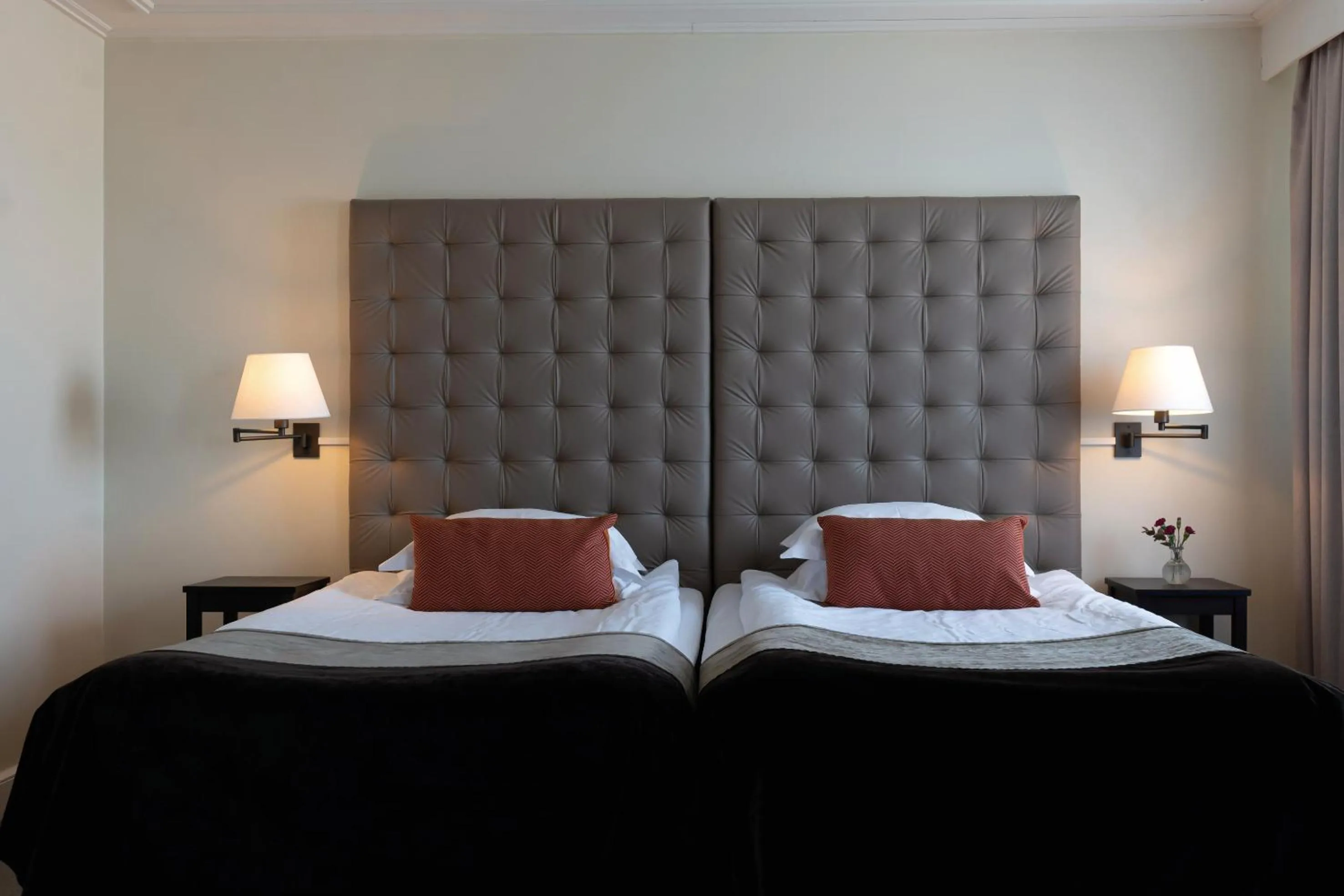 Family, Bed in Elite Stadshotellet Luleå