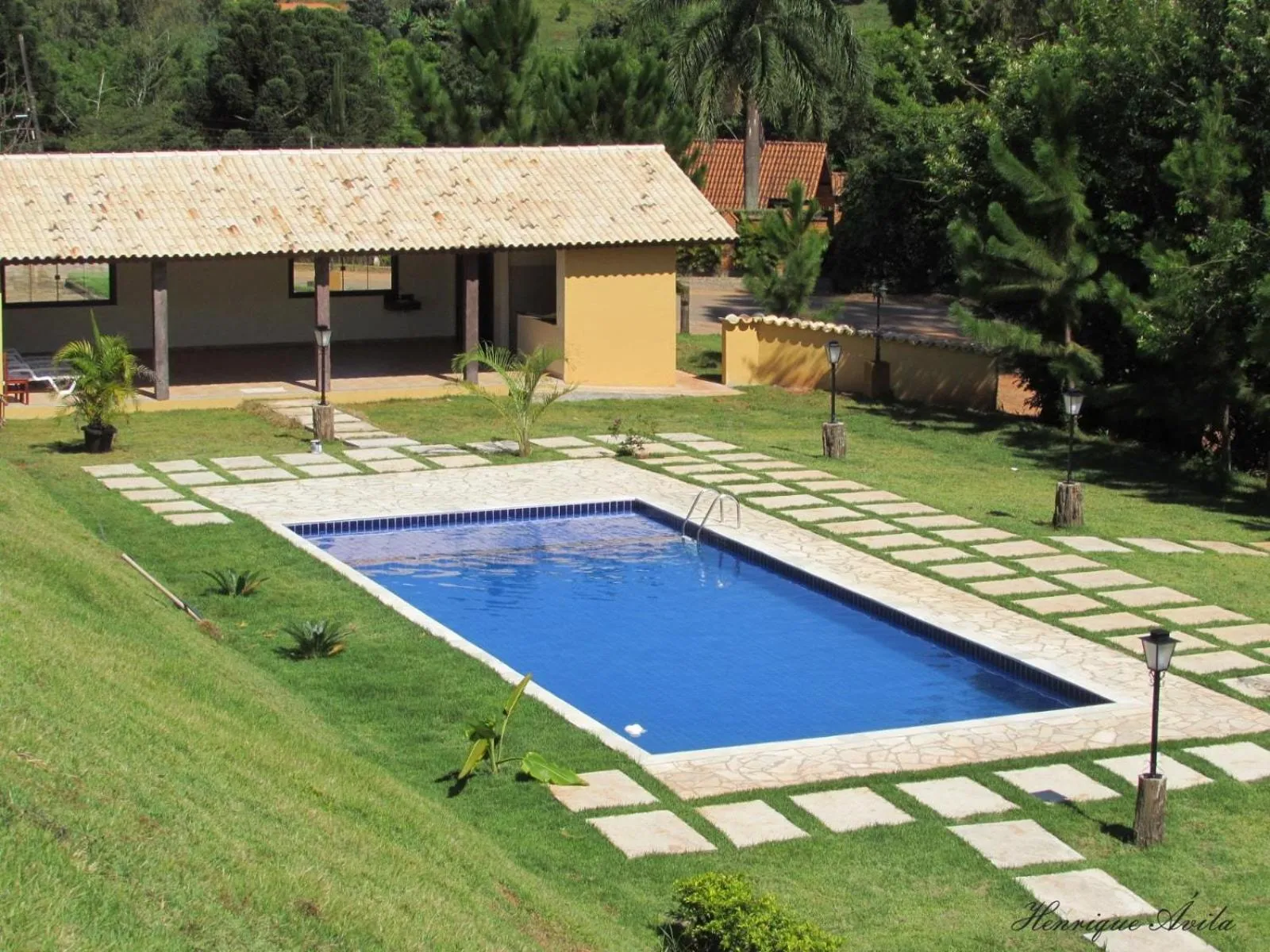 Swimming pool in Hotel Fazenda Topada
