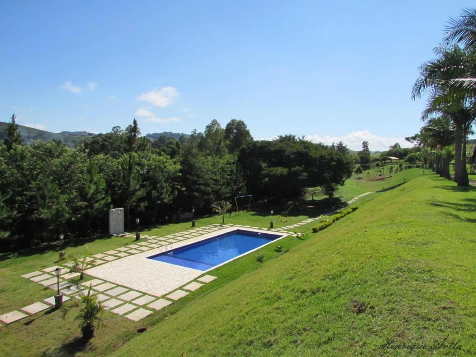 Pool view in Hotel Fazenda Topada