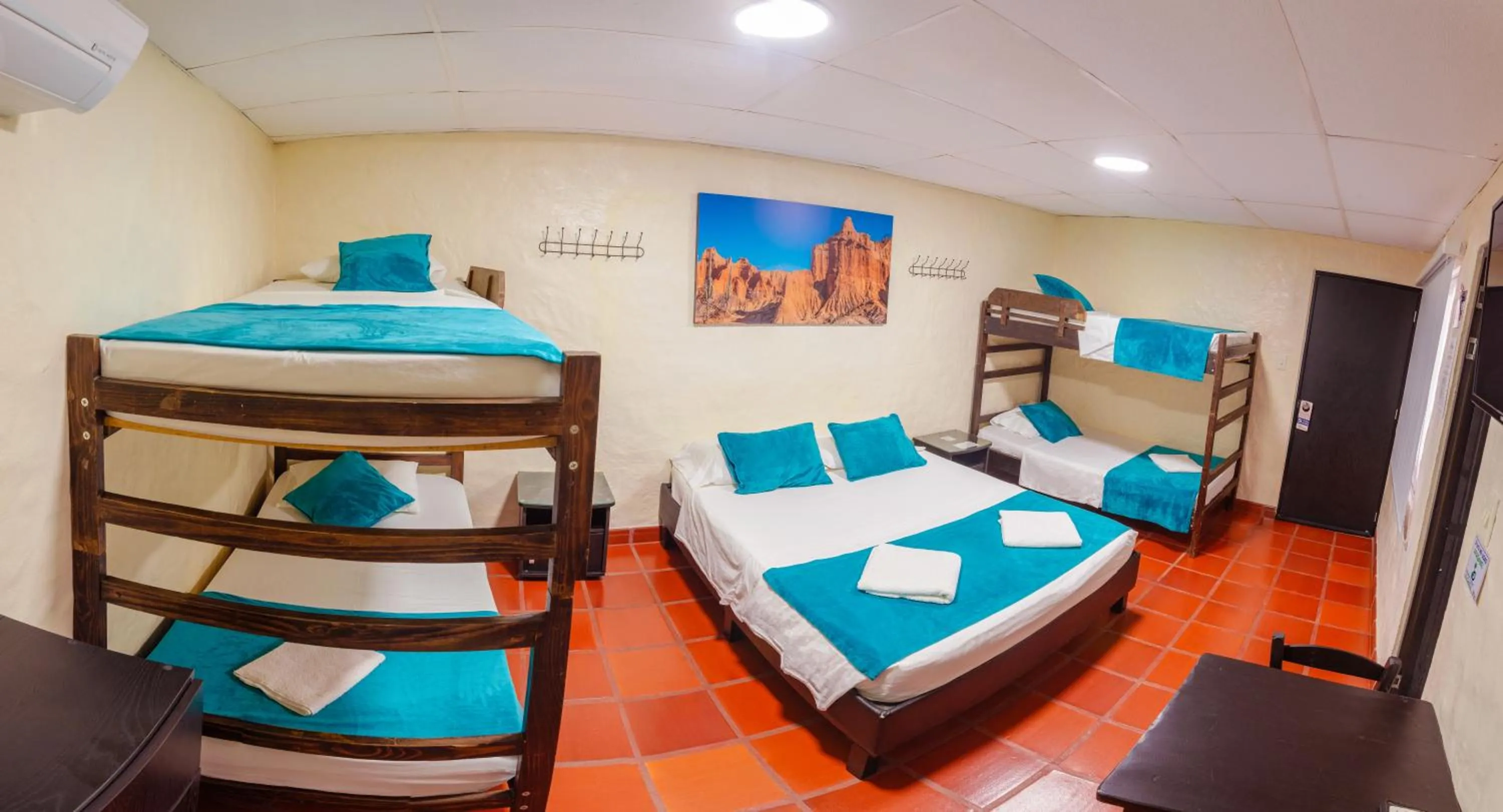 Family Room in Hotel Villa Paraiso