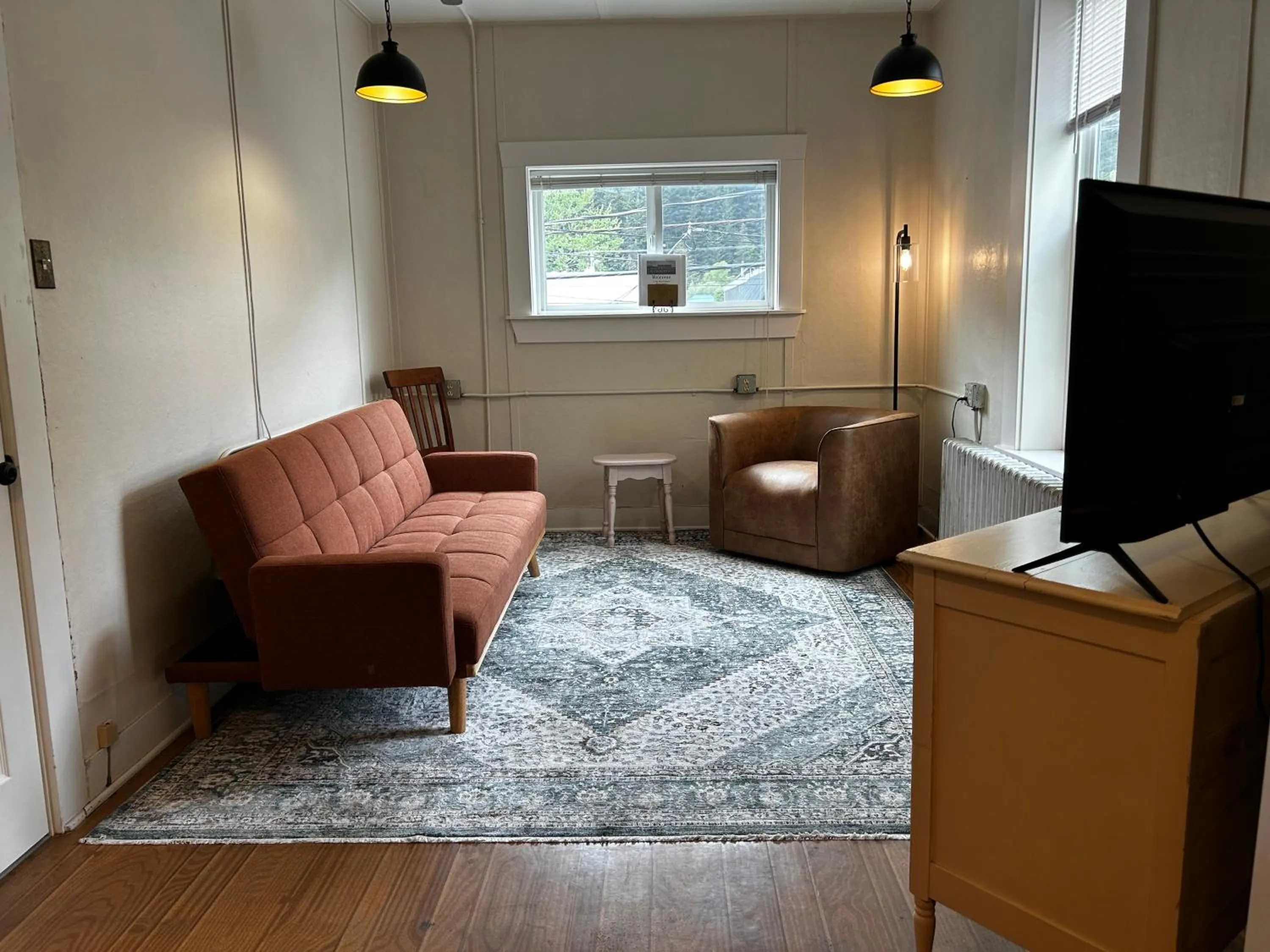 Brown & Hawkins Historical Apartments