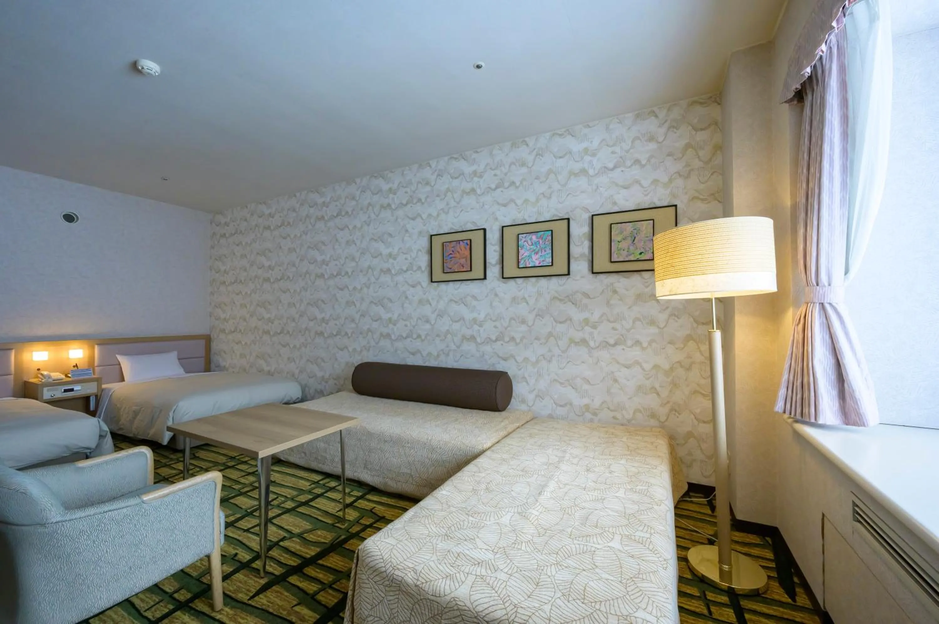 Other, Bed in Hotel Tangram