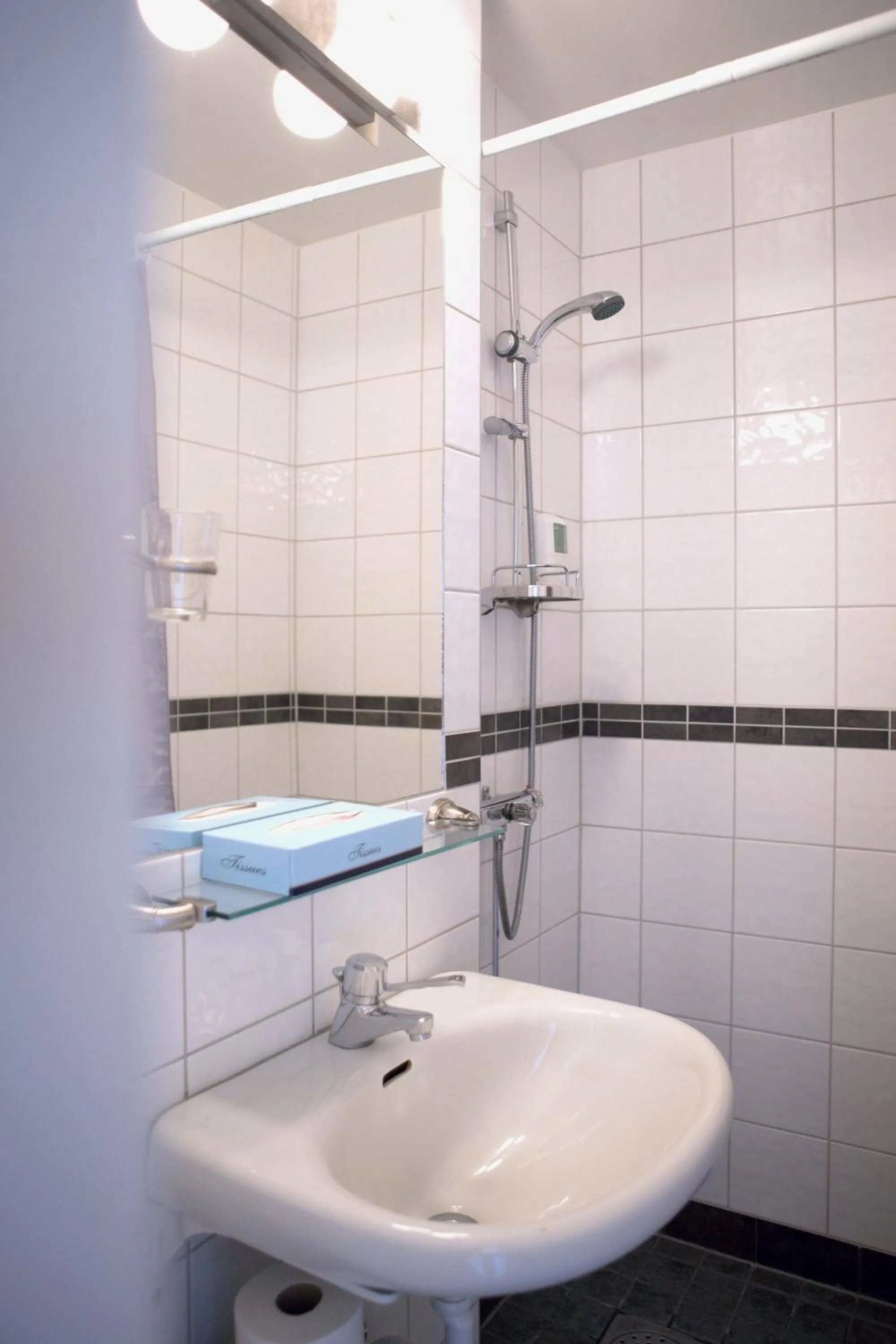 Shower in Eksjö Stadshotell