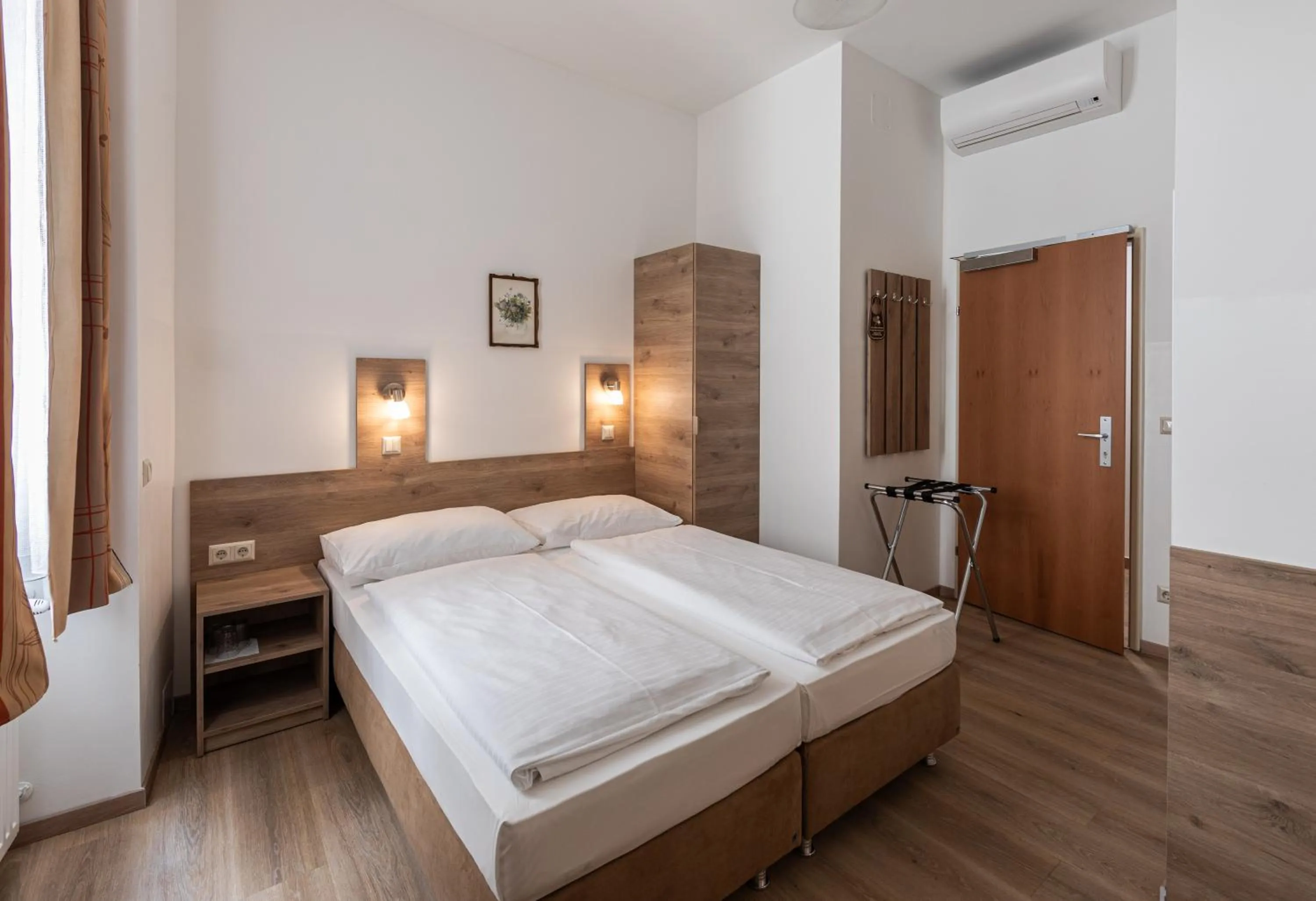 Bed in Hotel Terminus