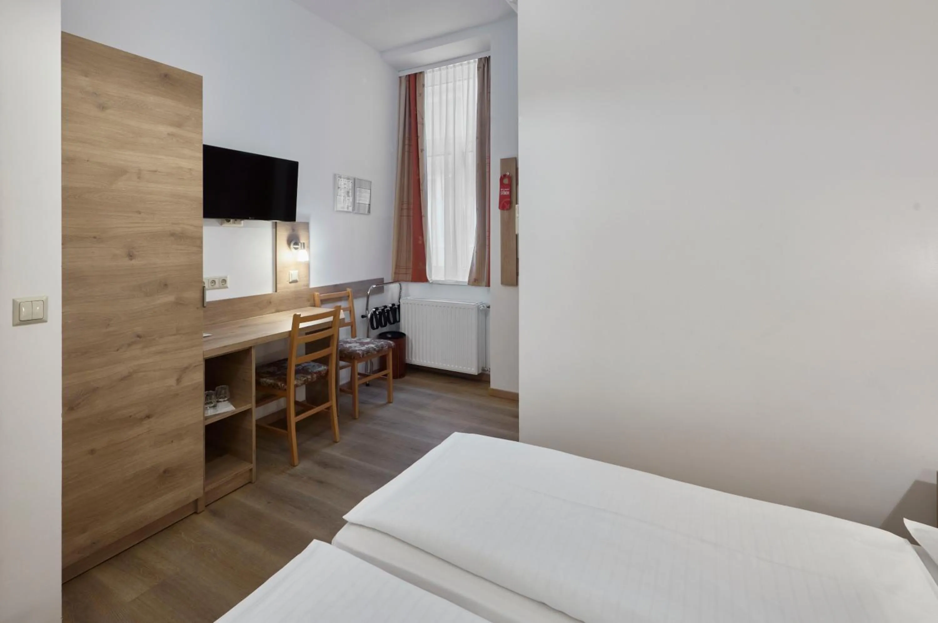 Bed in Hotel Terminus