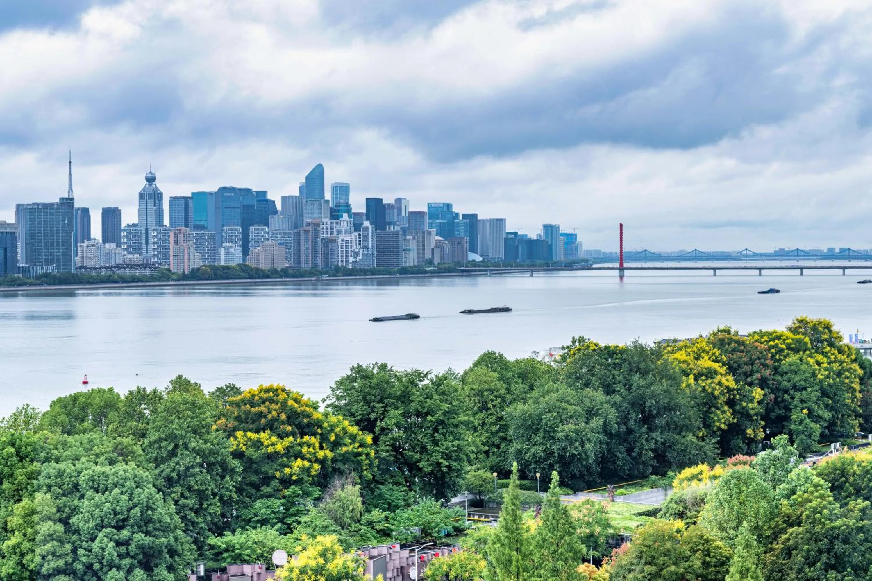 Property building in Sheraton Grand Hangzhou Binjiang Hotel