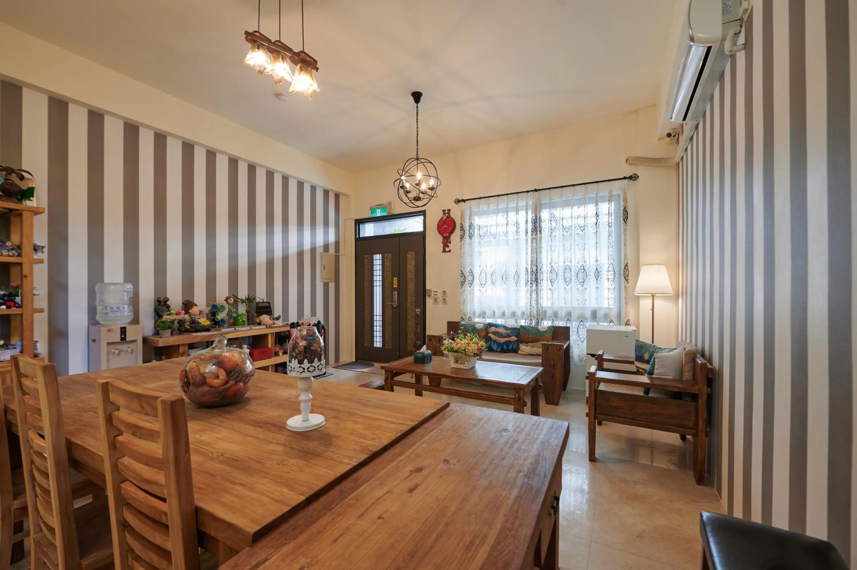 Living room in Avenue B&B