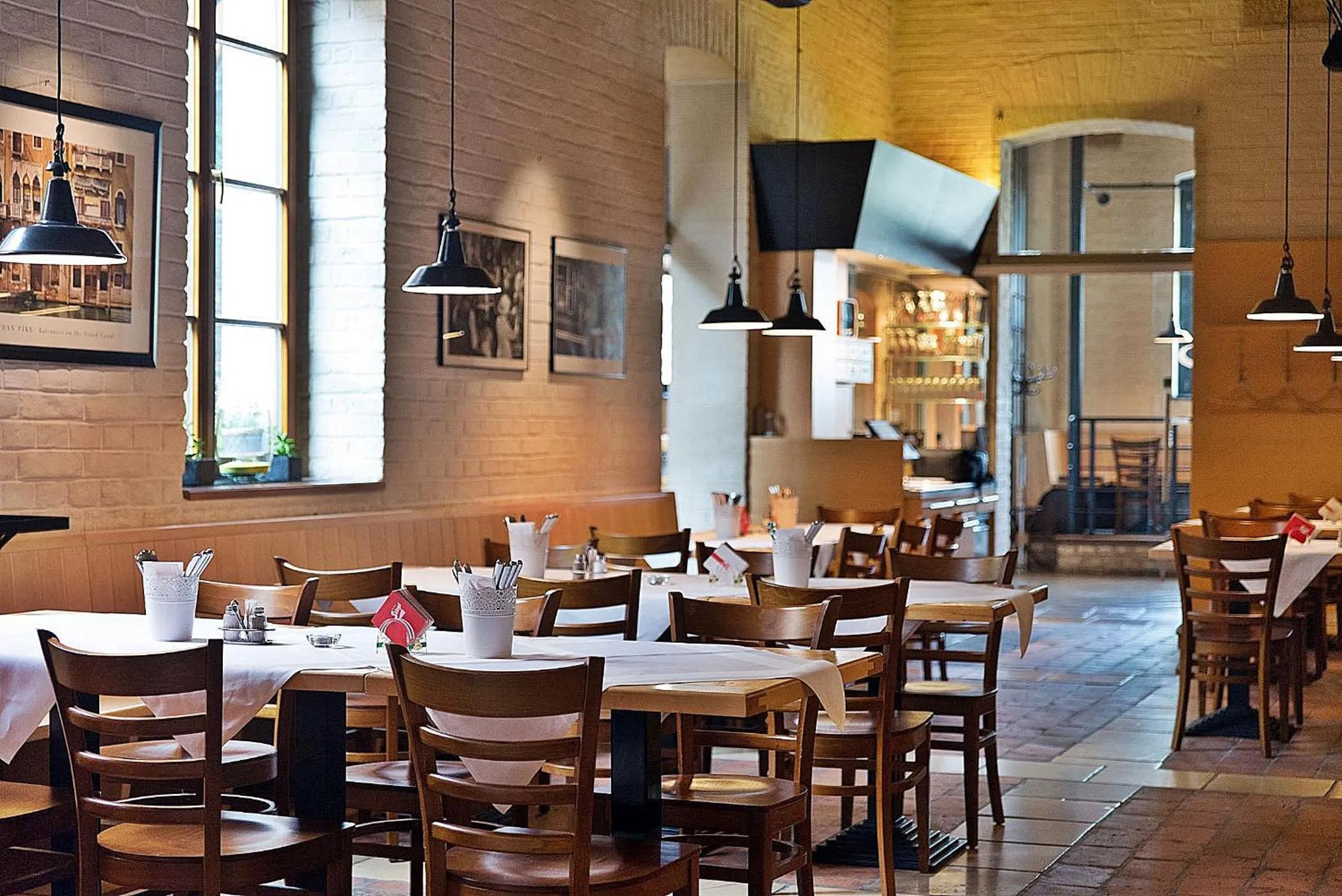 Restaurant/places to eat in Hotel Fabrik Wien