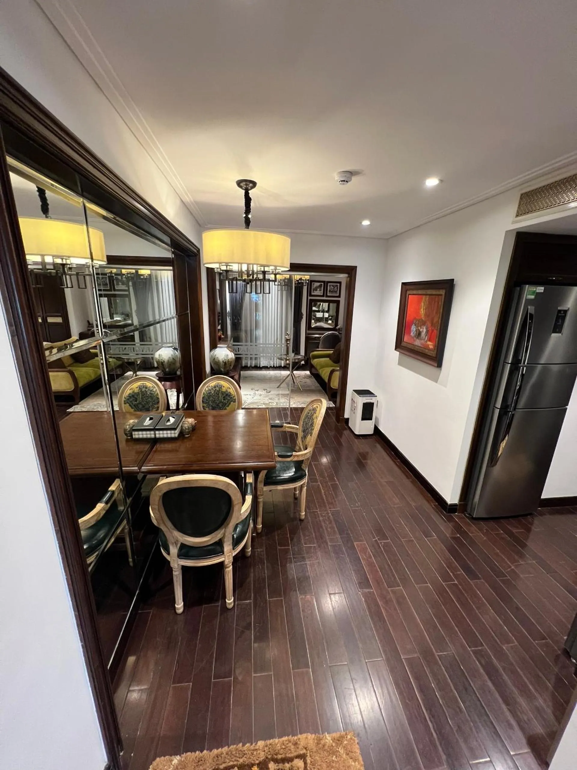 Dining area in JB Serviced Apartment
