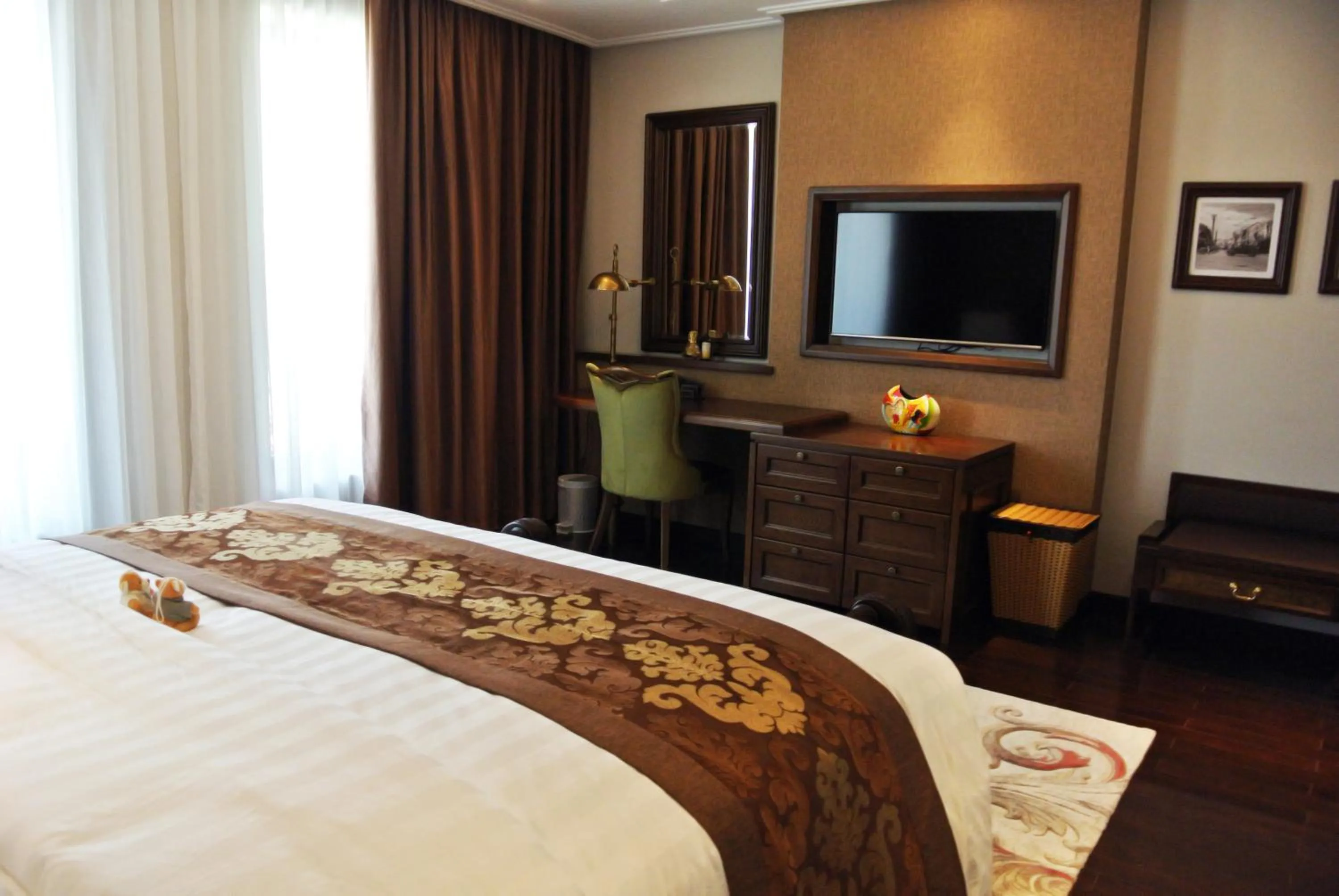 TV and multimedia, Bed in JB Serviced Apartment