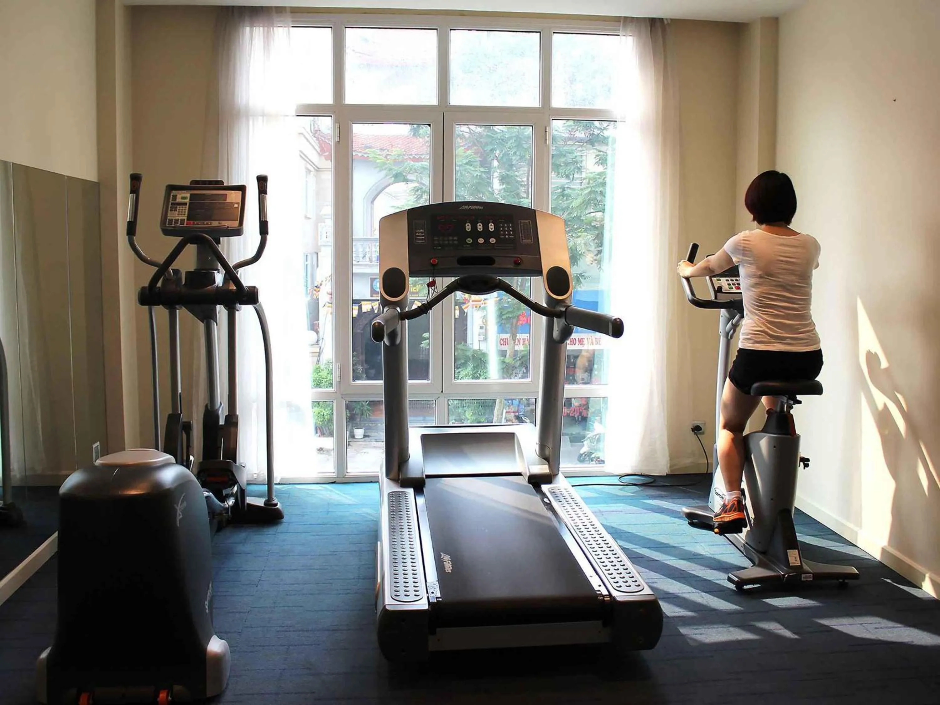 Fitness centre/facilities in Mercure Hanoi La Gare Hotel