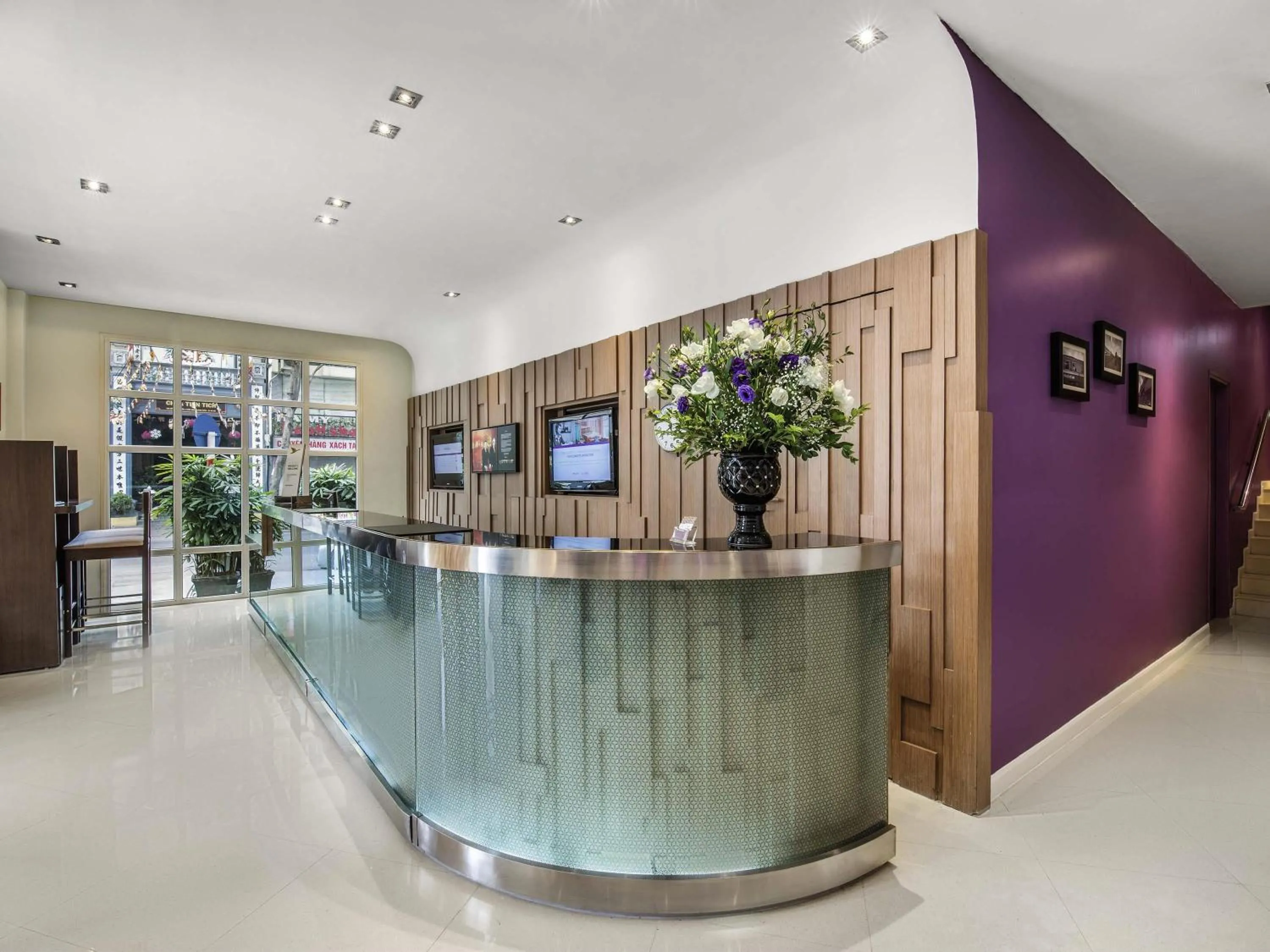 Property building in Mercure Hanoi La Gare Hotel