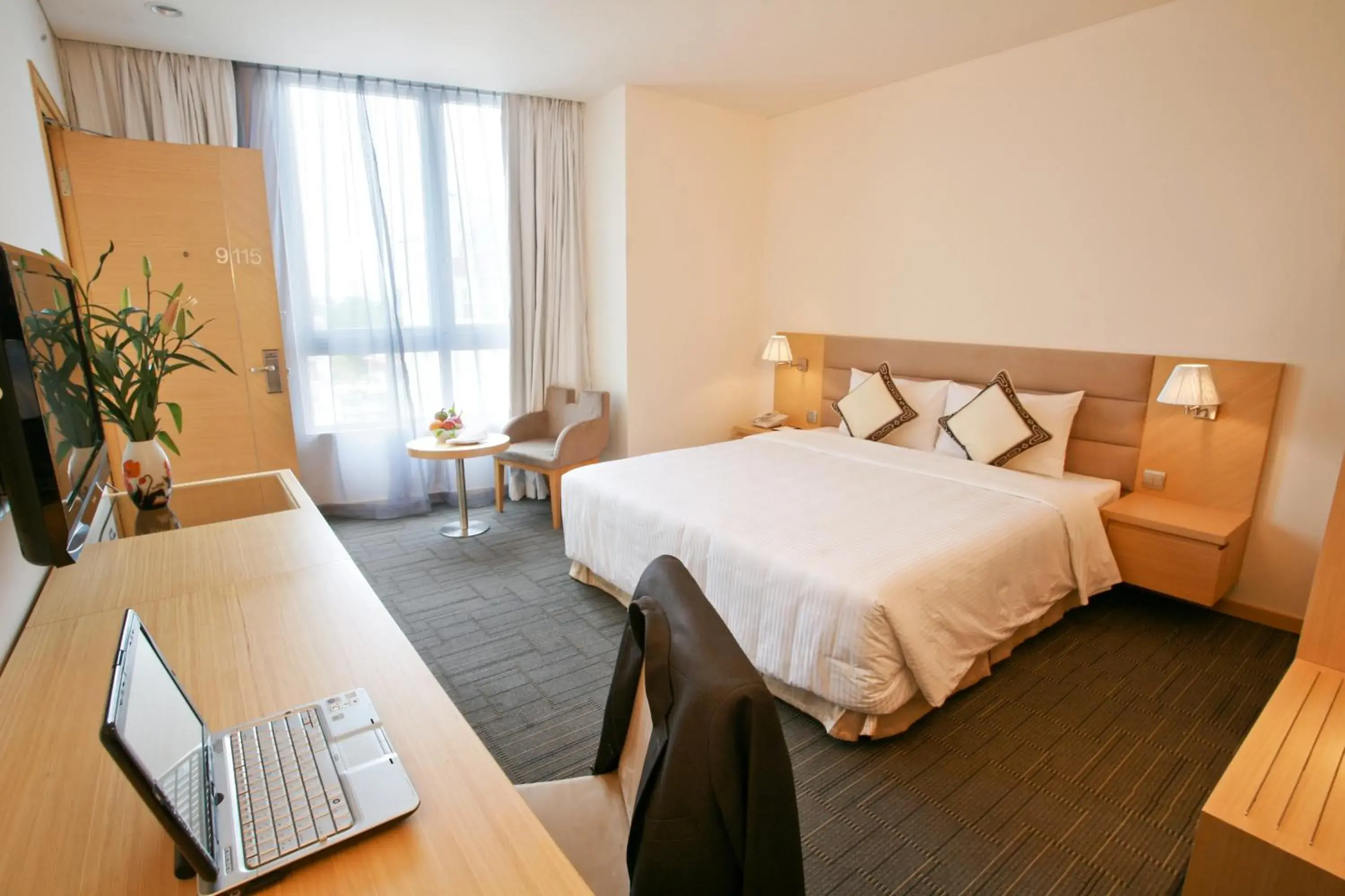 Bed in Liberty Central Saigon Centre Hotel Bed in Liberty Central Saigon Centre Hotel