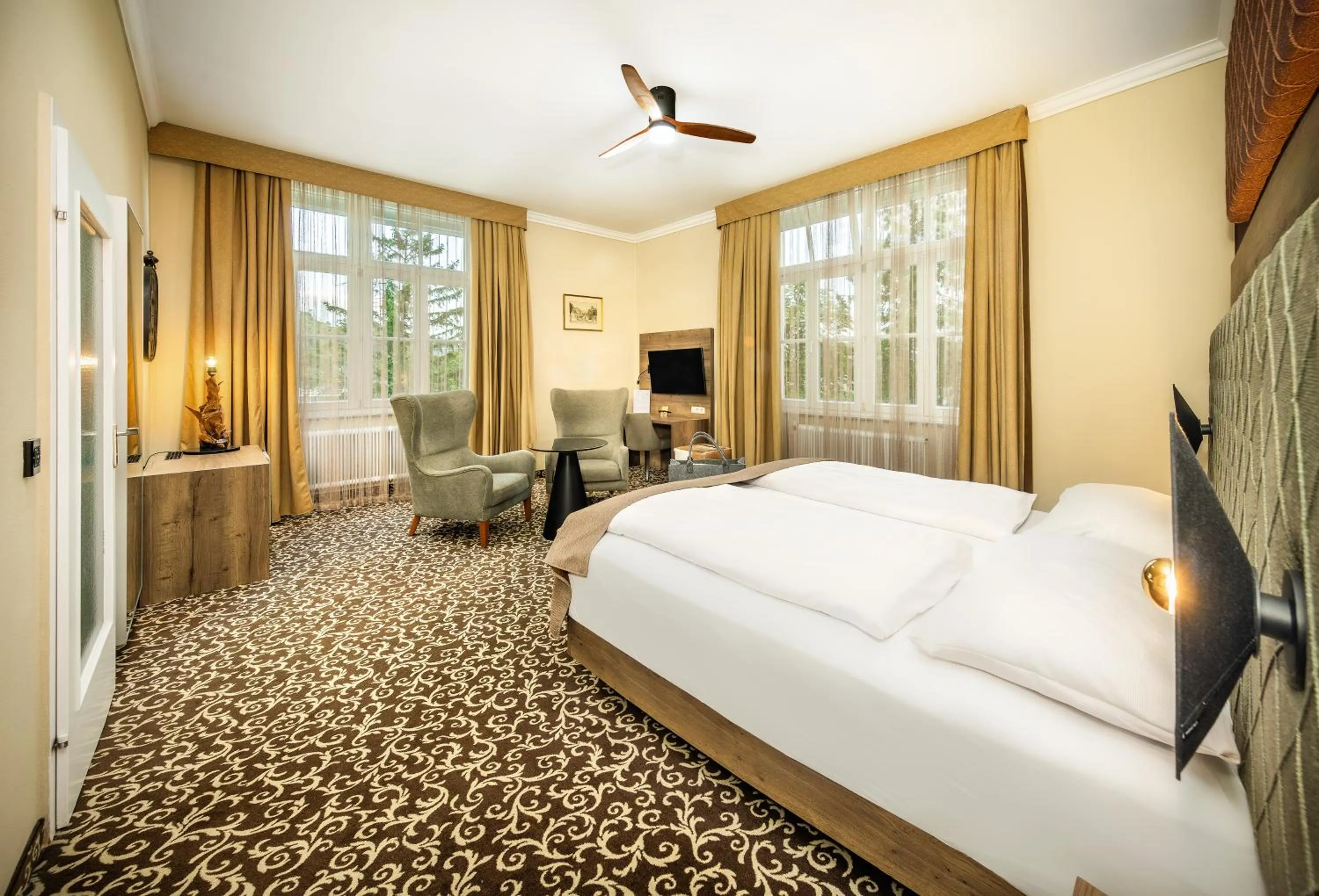 Bed in Das Gutenbrunn Thermen & Sporthotel