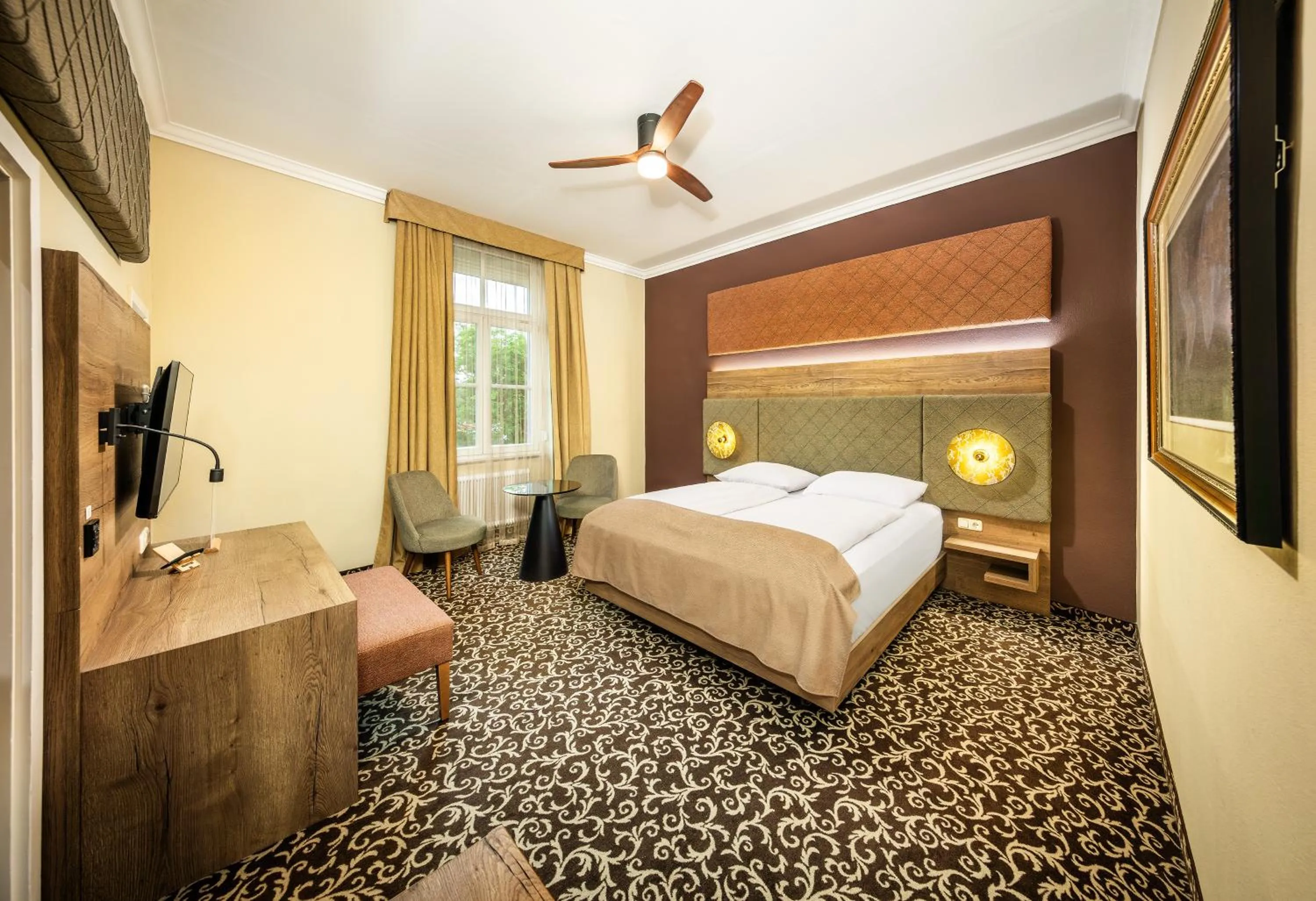 Bed in Das Gutenbrunn Thermen & Sporthotel