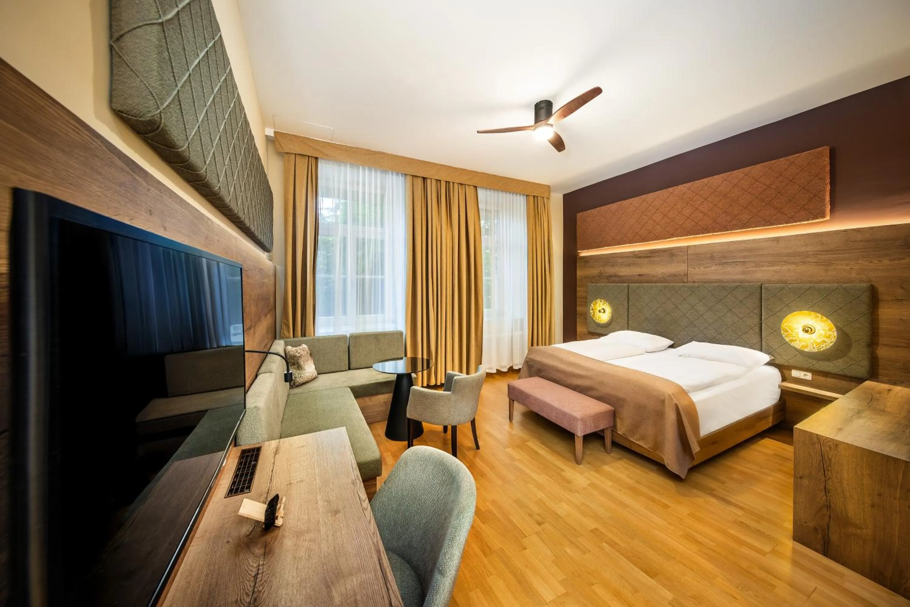 Bed in Das Gutenbrunn Thermen & Sporthotel