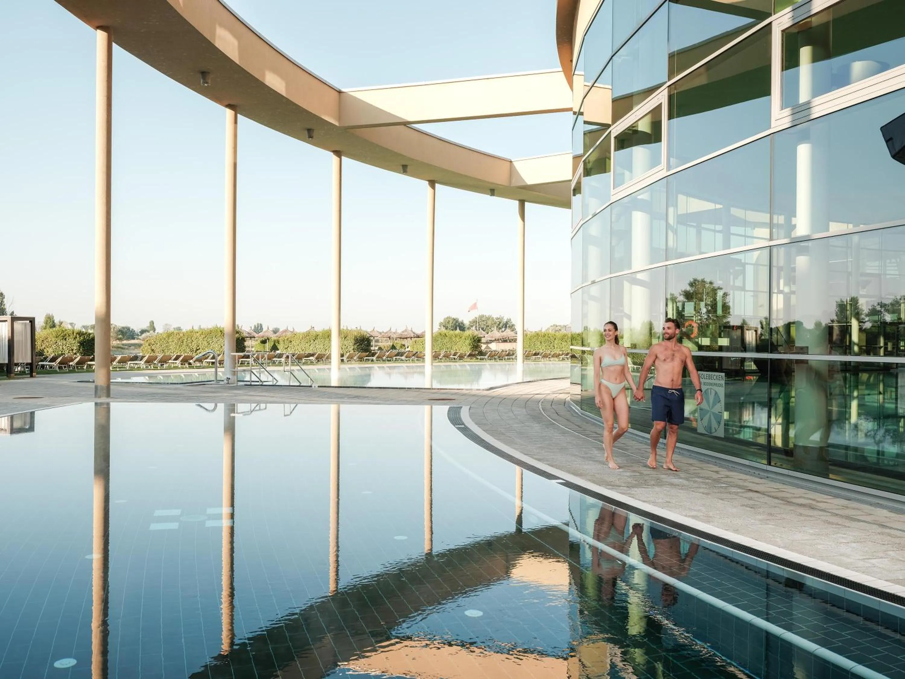 Swimming pool in St. Martins Therme & Lodge