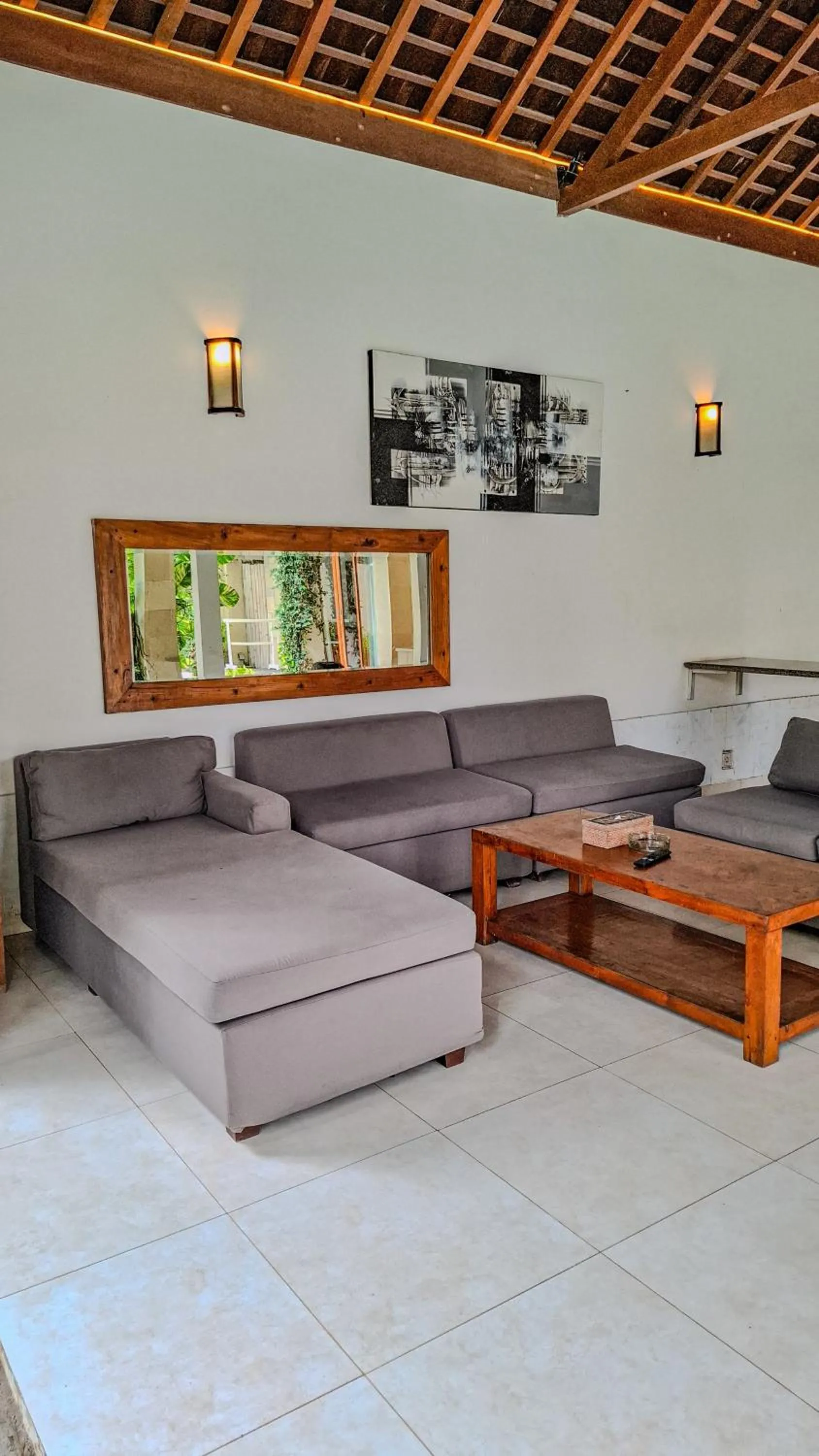 Senang Private Villa