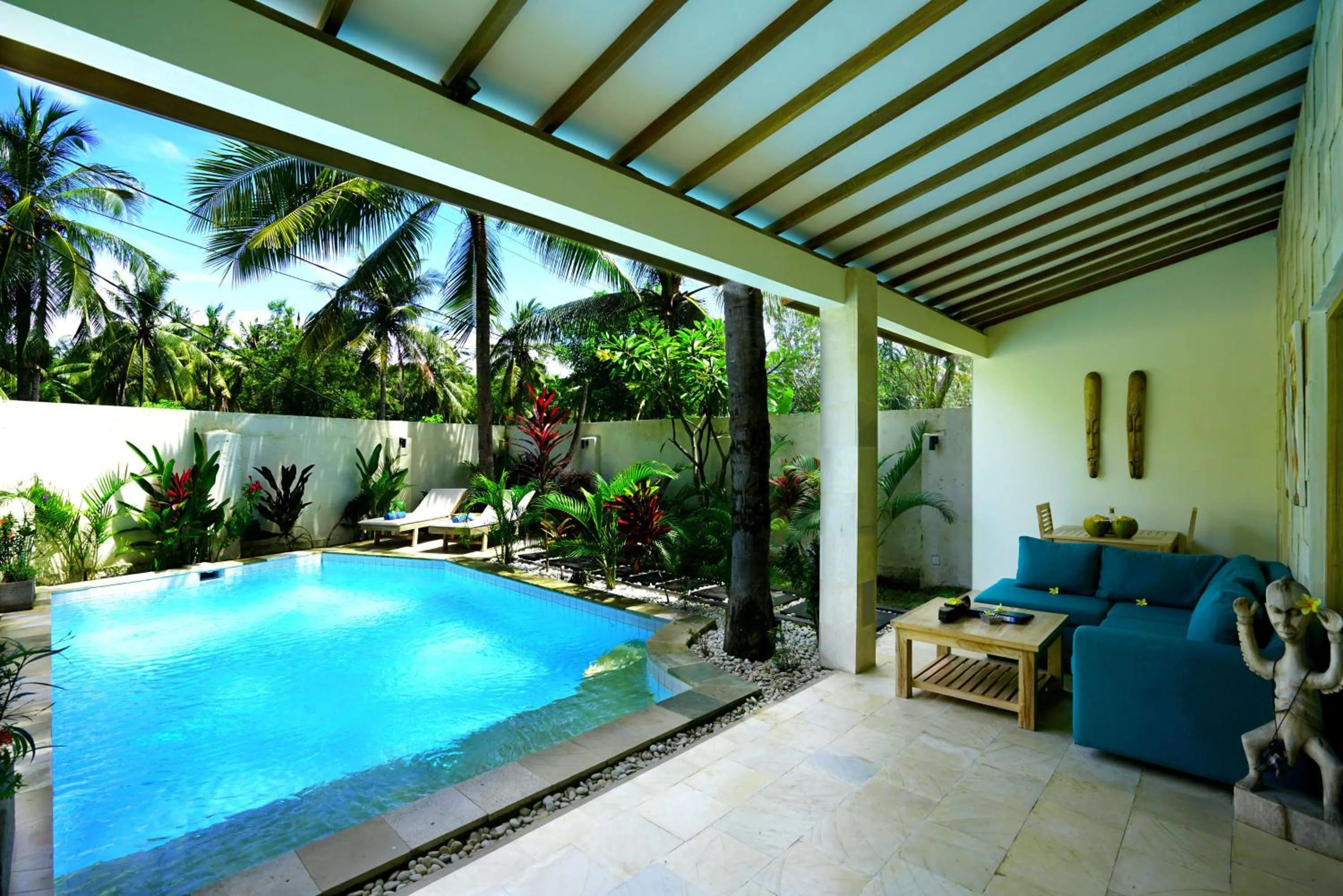 Villa with Private Pool in Senang Private Villa