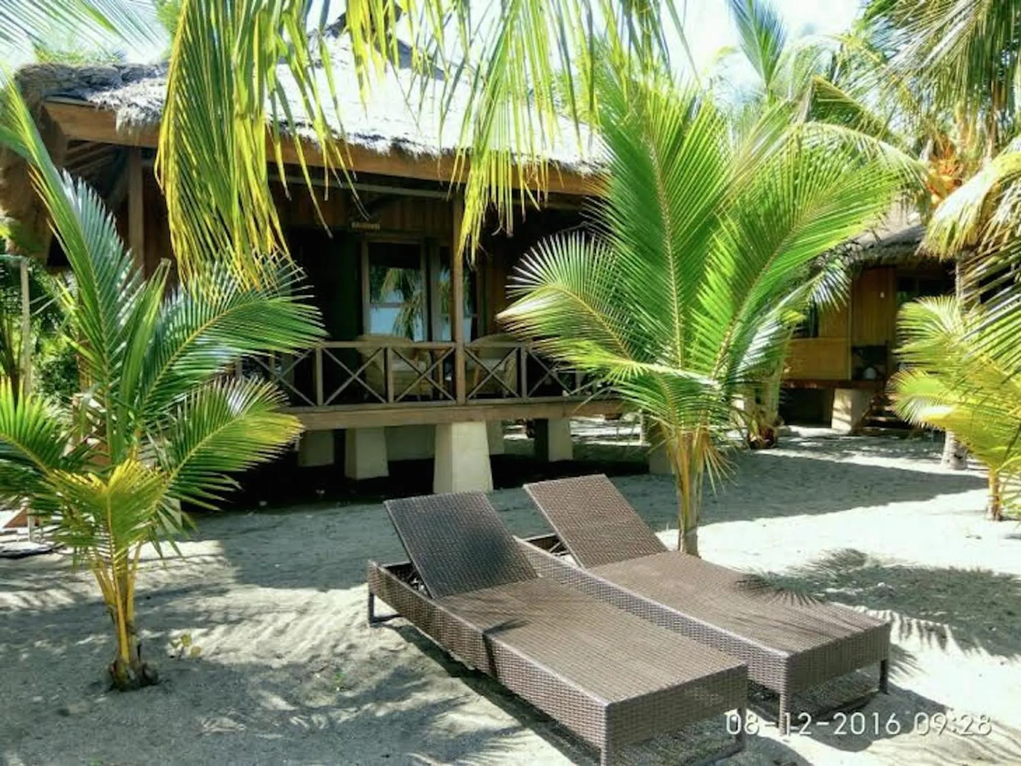 Balcony/Terrace in Sea World Club Beach Resort & Dive Center, RESORT THAT SUPPORTS THE POOR