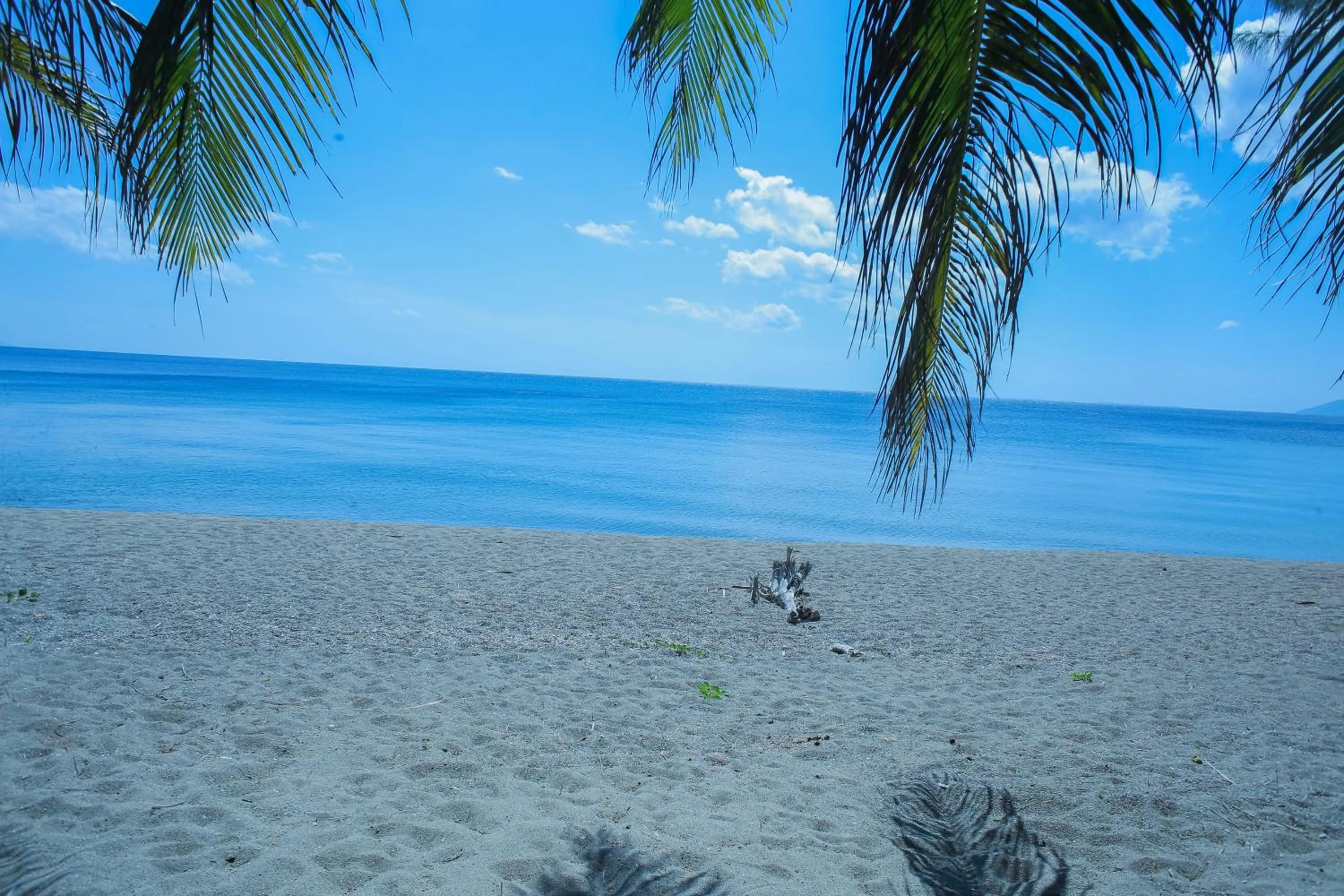 Sea World Club Beach Resort & Dive Center, RESORT THAT SUPPORTS THE POOR