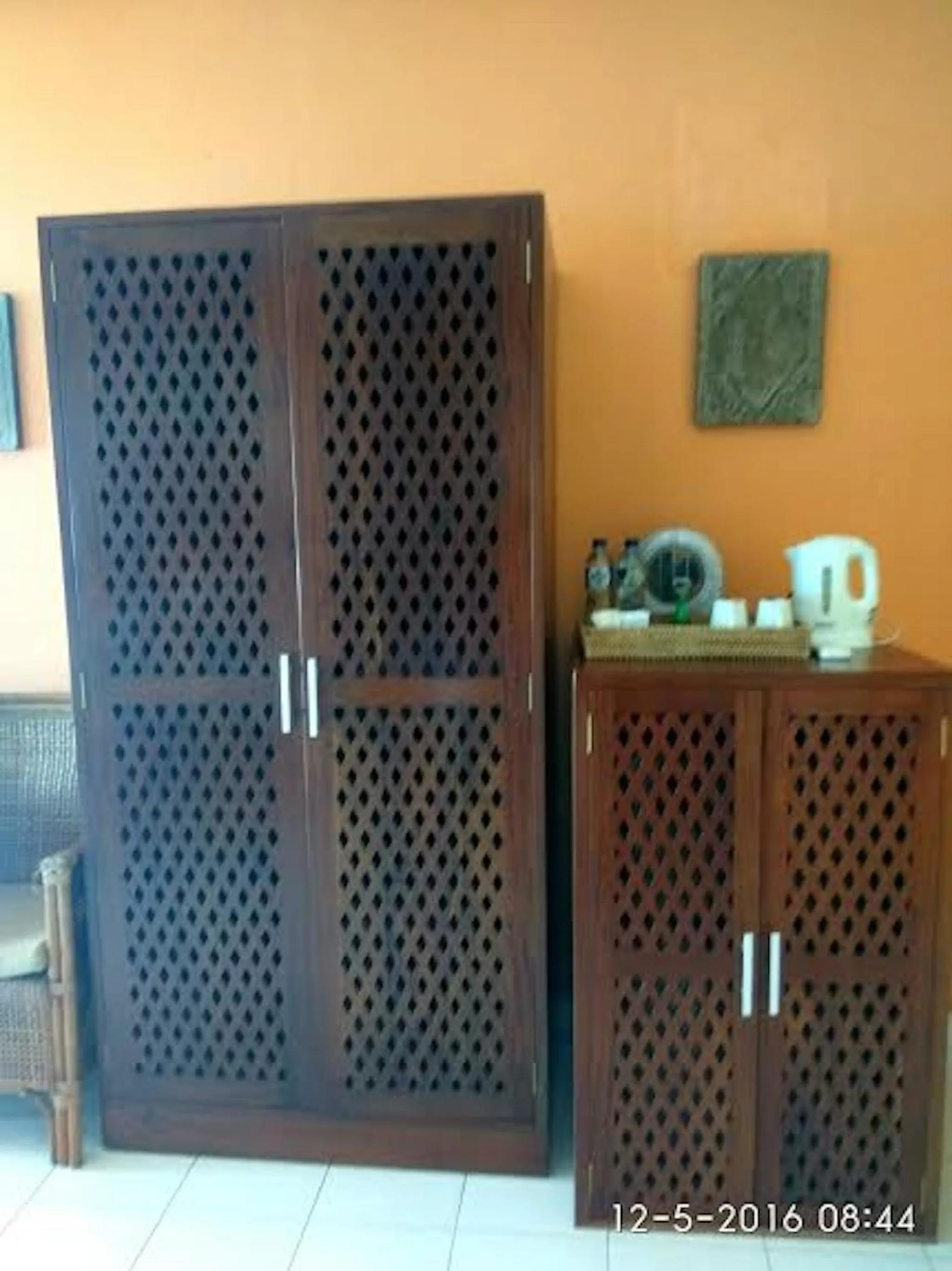 Coffee/tea facilities in Sea World Club Beach Resort & Dive Center, RESORT THAT SUPPORTS THE POOR