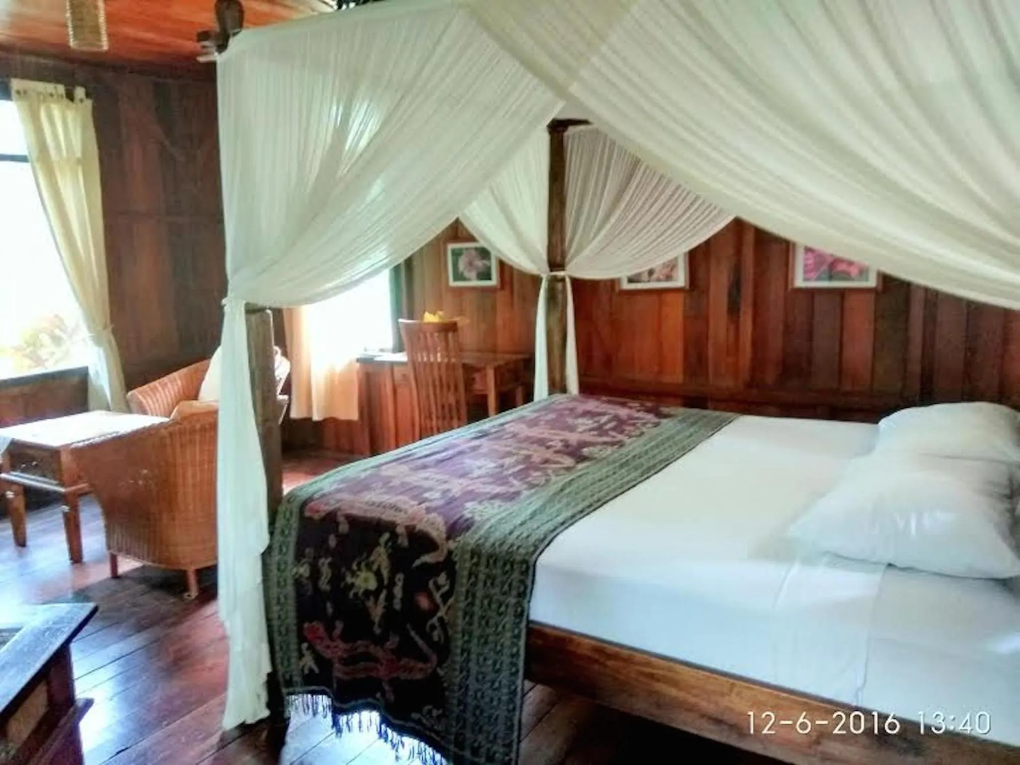 Shower, Bed in Sea World Club Beach Resort & Dive Center, RESORT THAT SUPPORTS THE POOR