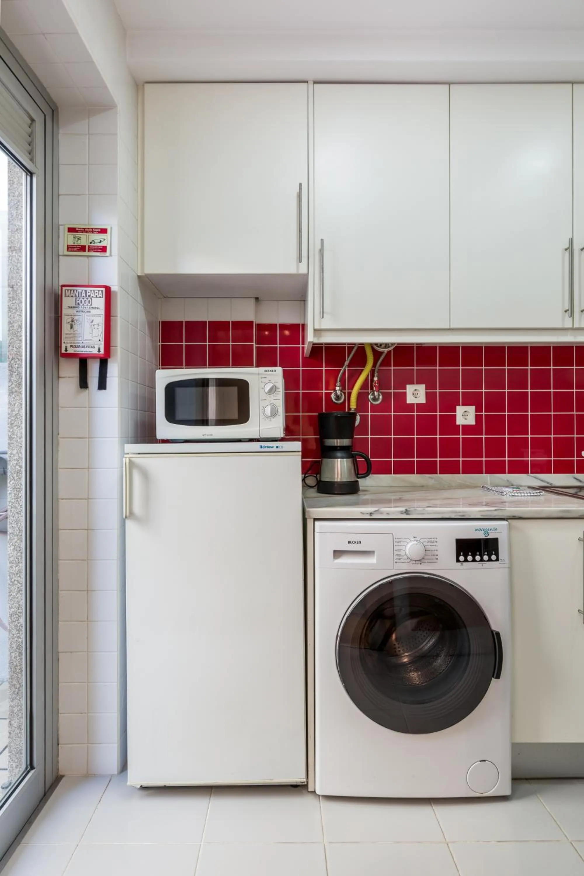 Kitchen or kitchenette in BRA.com Apartments Oporto Bonfim