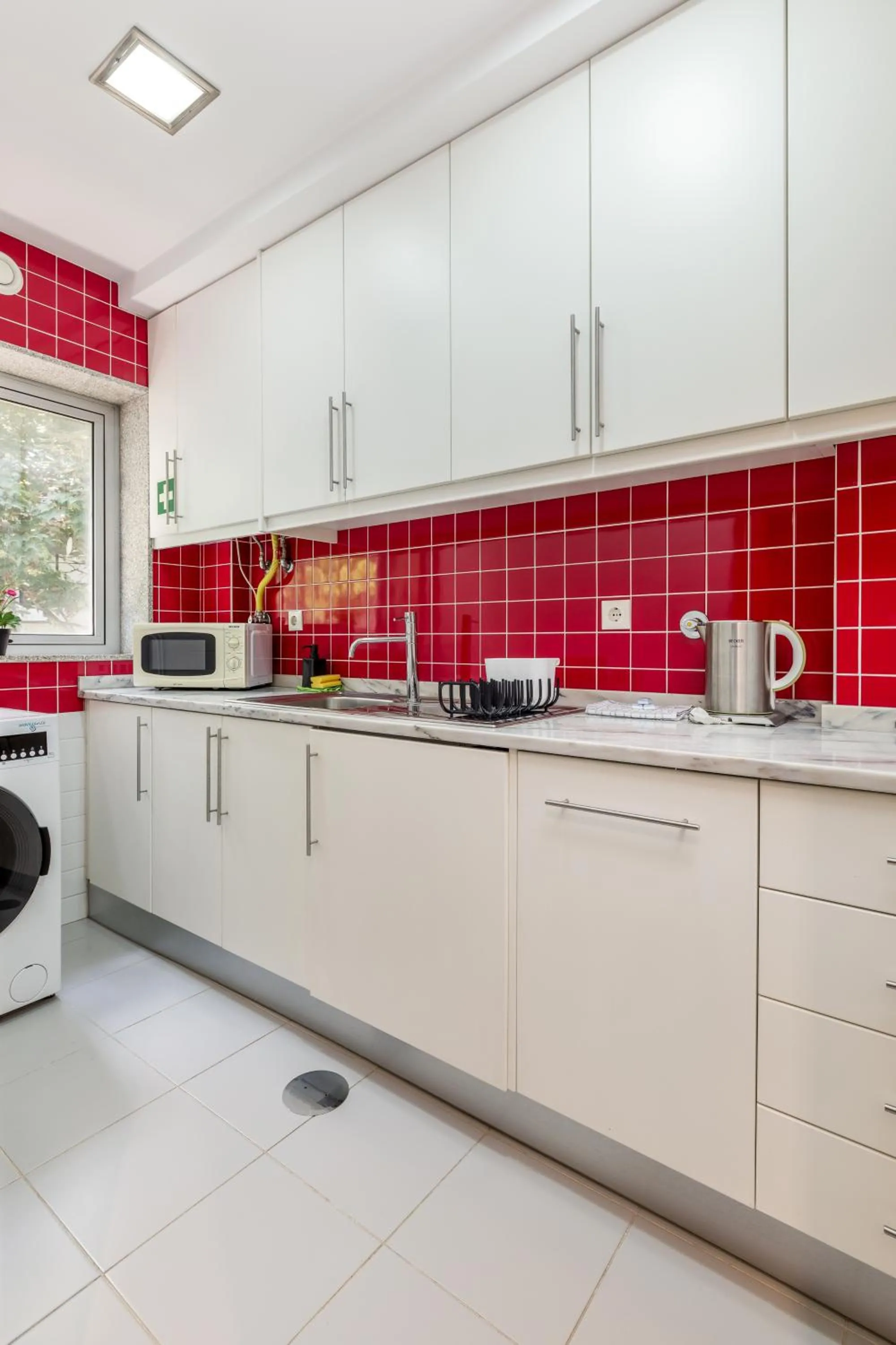 Kitchen or kitchenette in BRA.com Apartments Oporto Bonfim