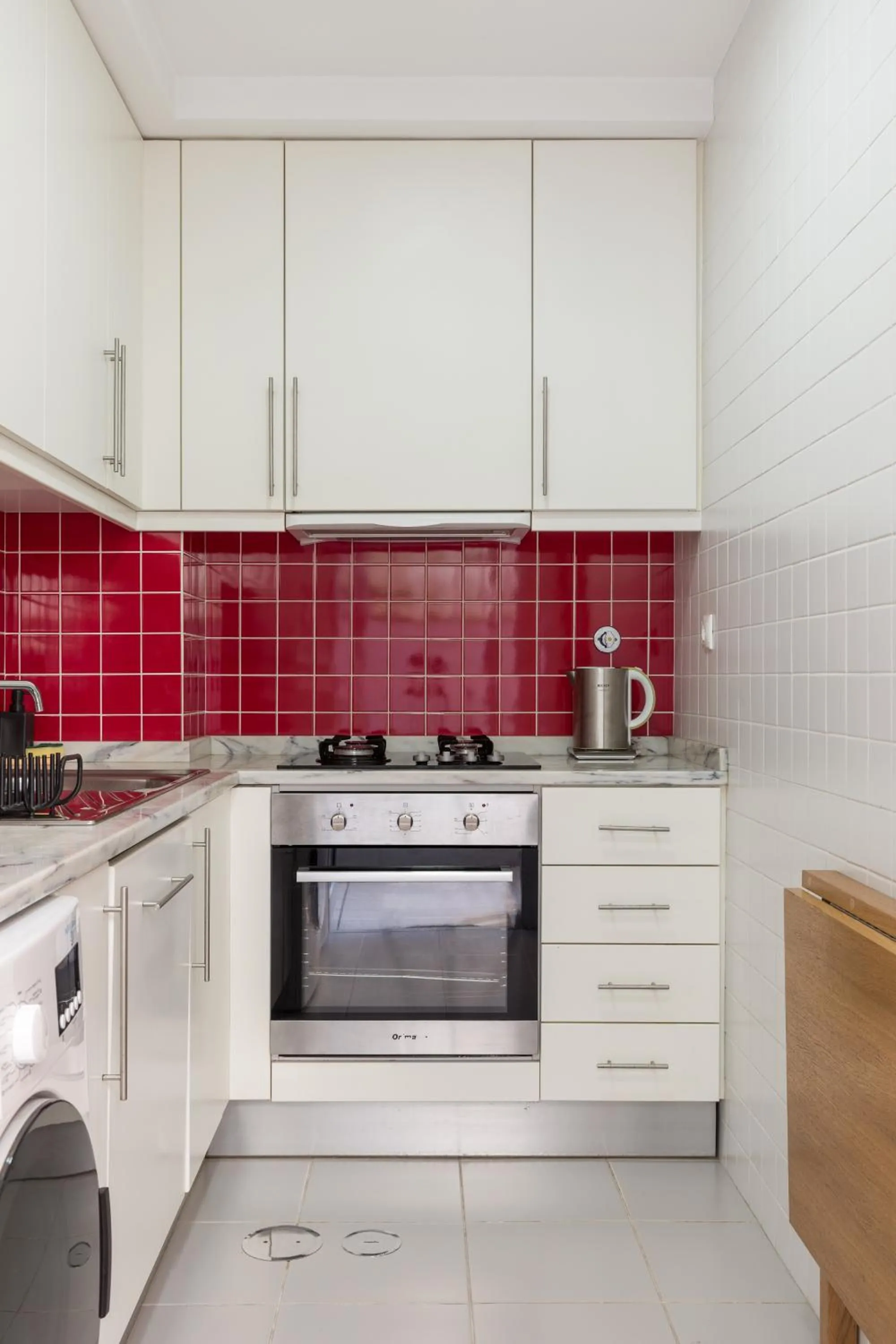 Kitchen or kitchenette in BRA.com Apartments Oporto Bonfim