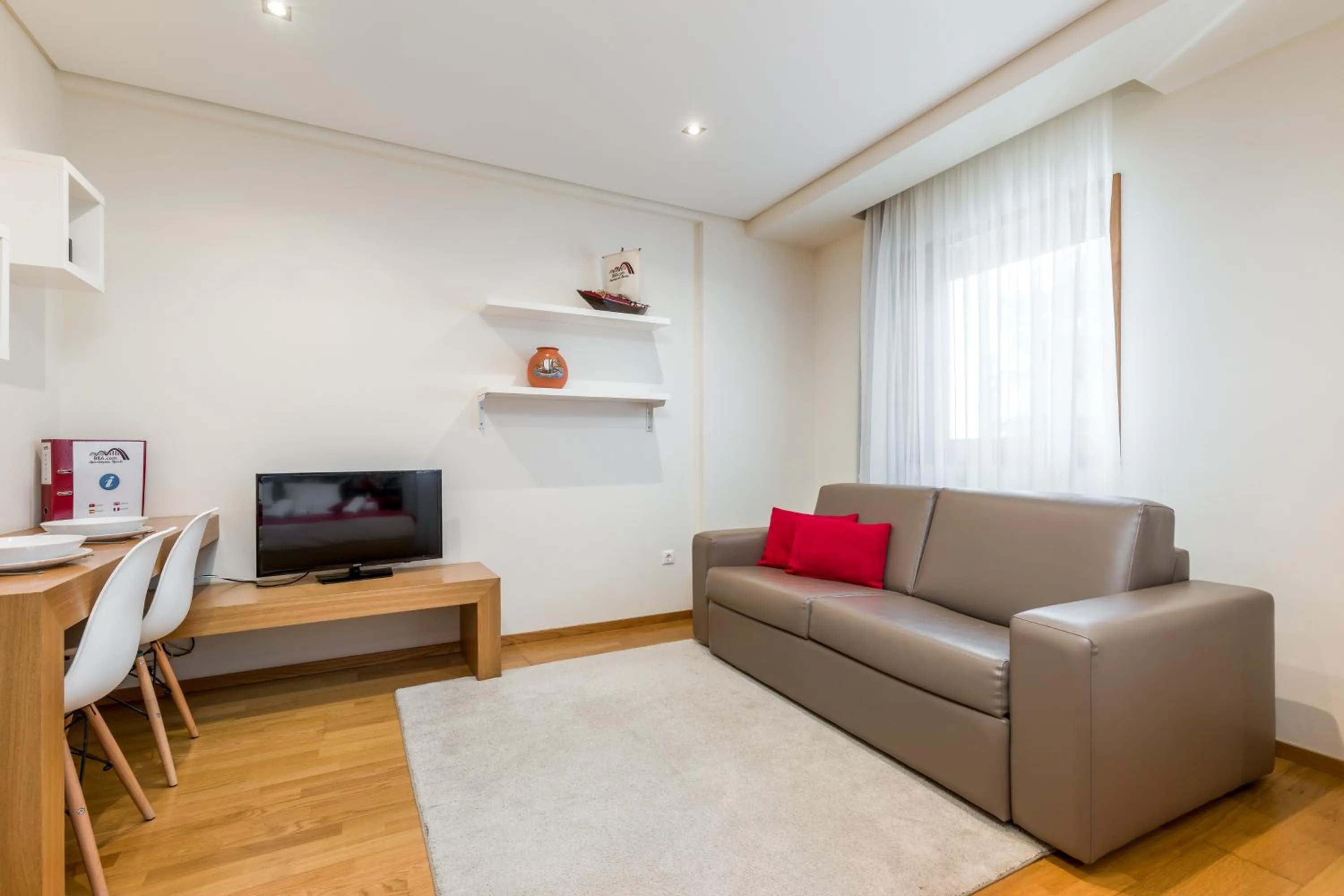 Living room in BRA.com Apartments Oporto Bonfim