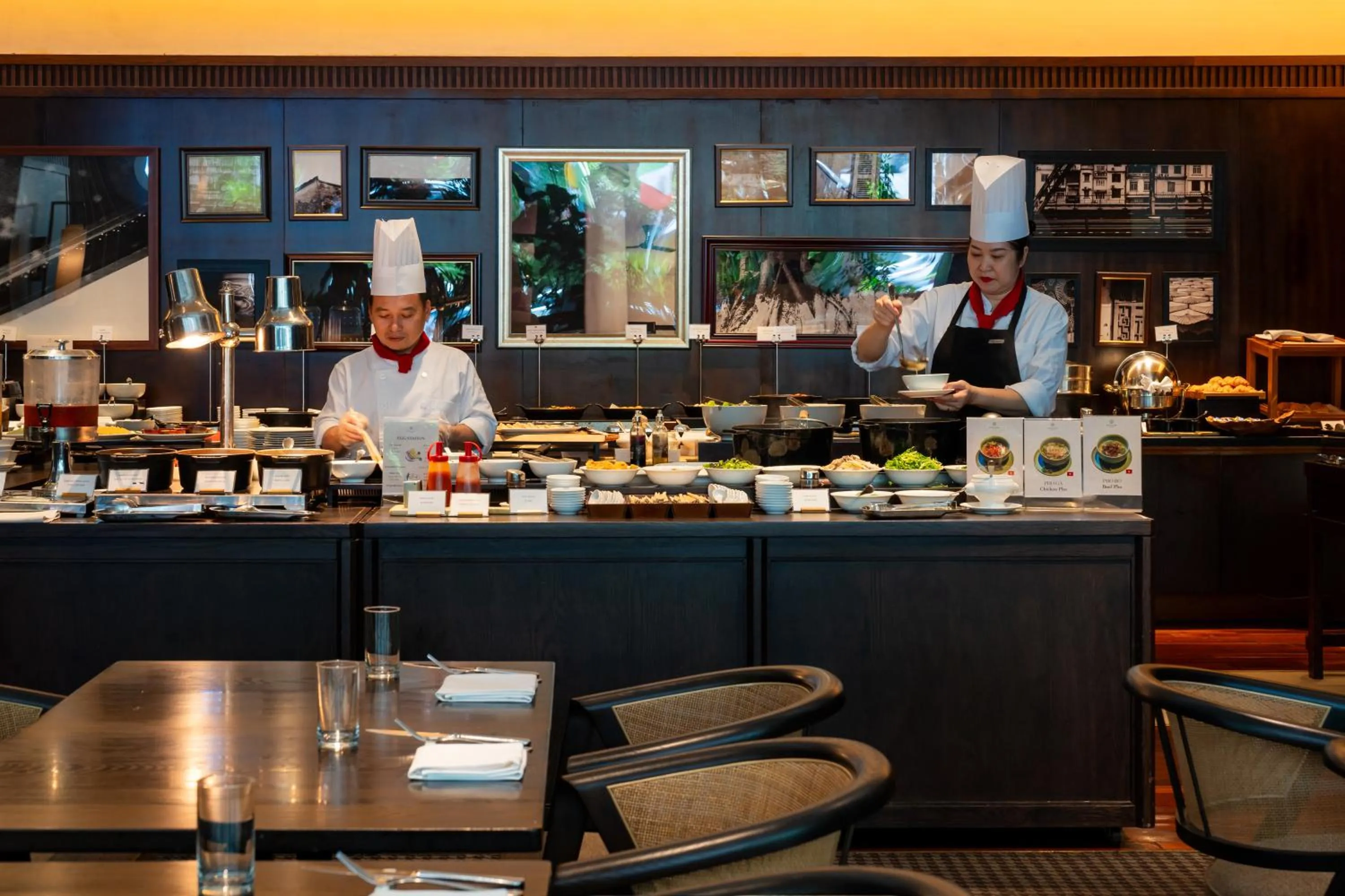 Breakfast in Hôtel du Parc Hanoï