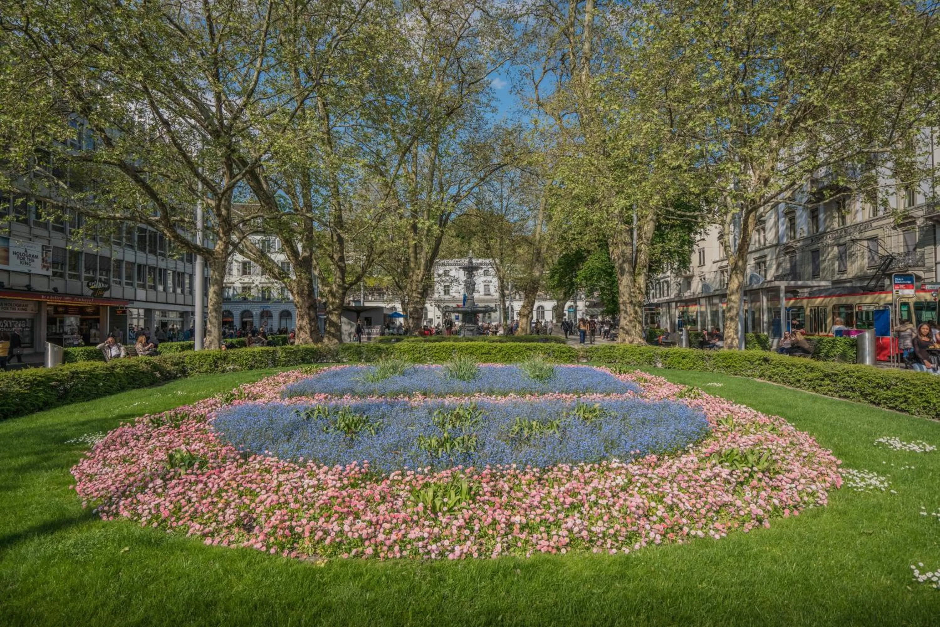 Nearby landmark in Löwenplatz Apartment near Station by Airhome
