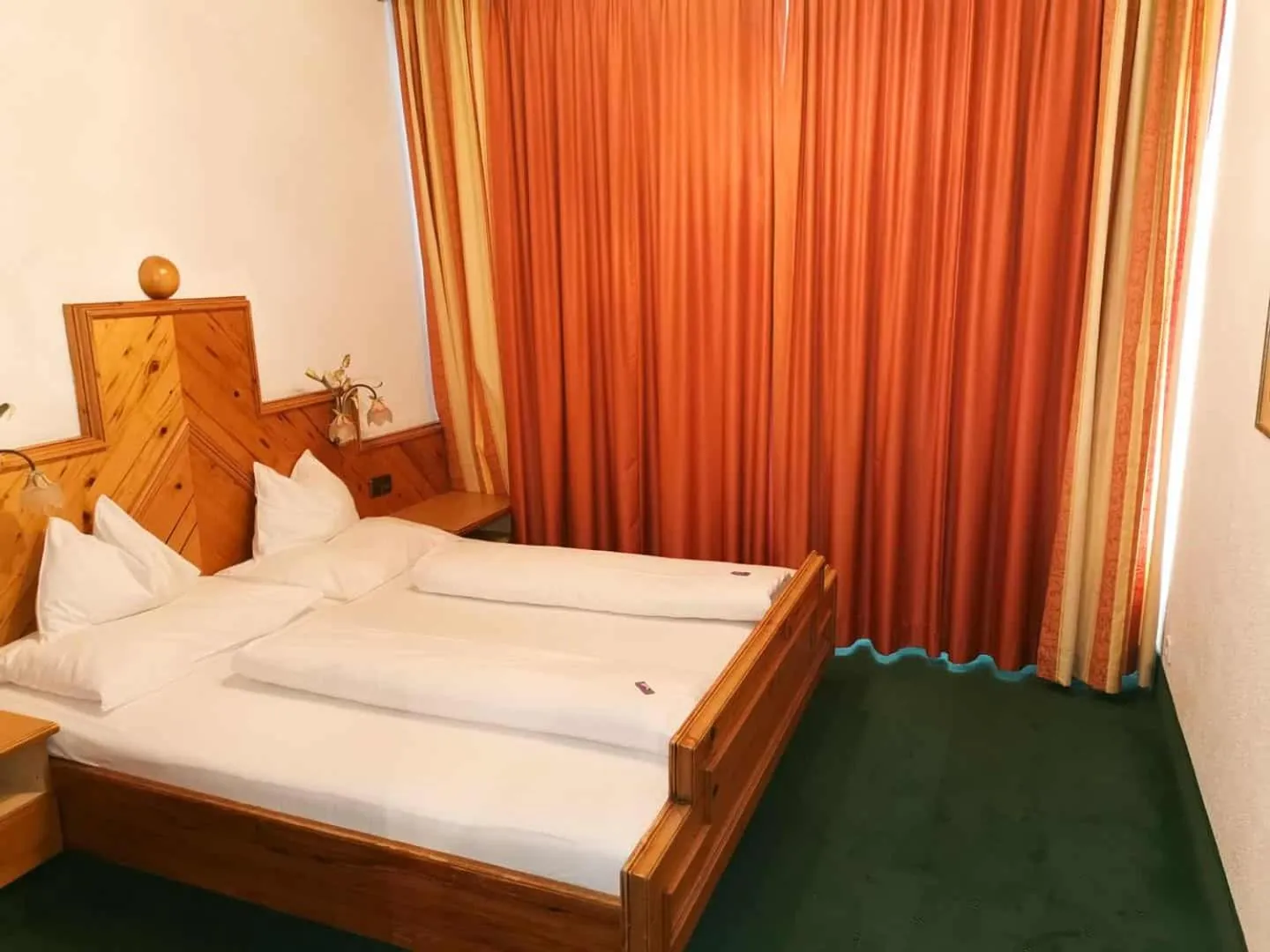 Photo of the whole room, Bed in Alpenpark Resort Superior