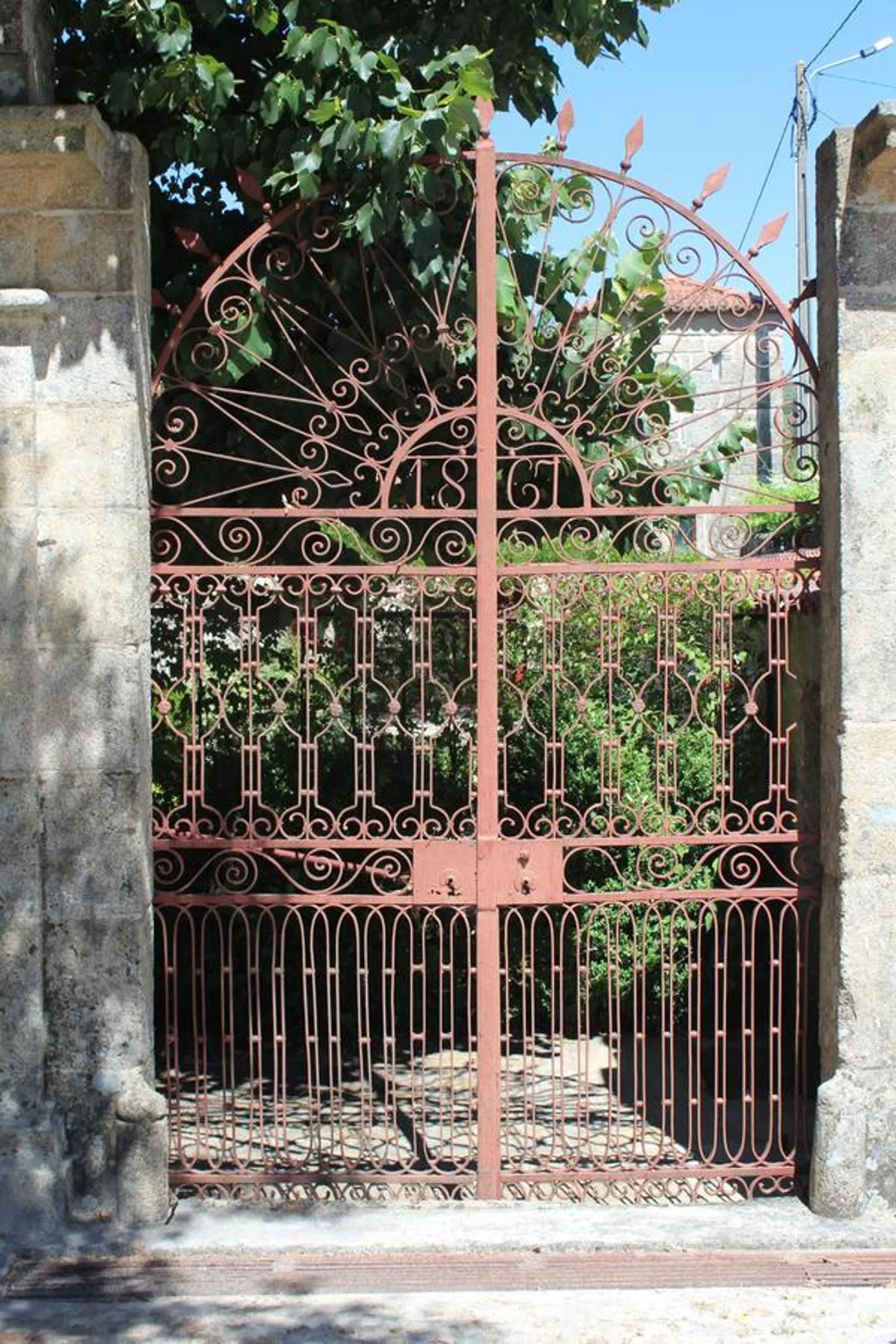 Facade/entrance in Casa da Eira