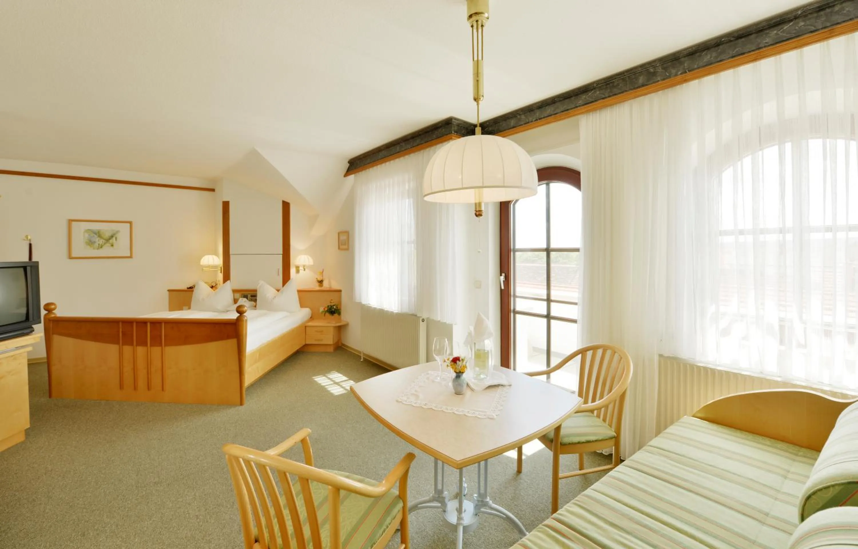 Junior Suite with Balcony in Das-Schmidt Privathotel