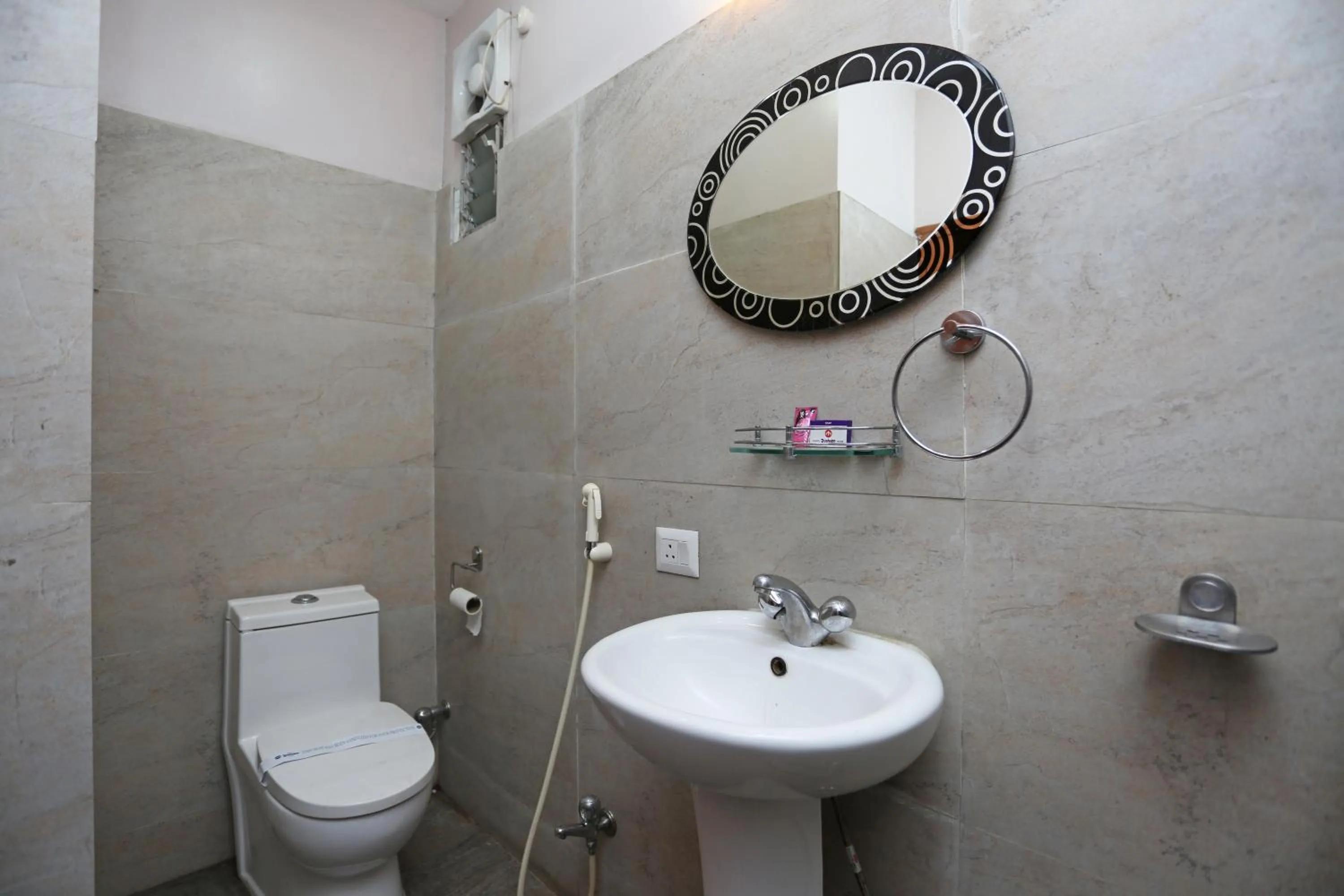 Bathroom in Hotel Rushabh Home