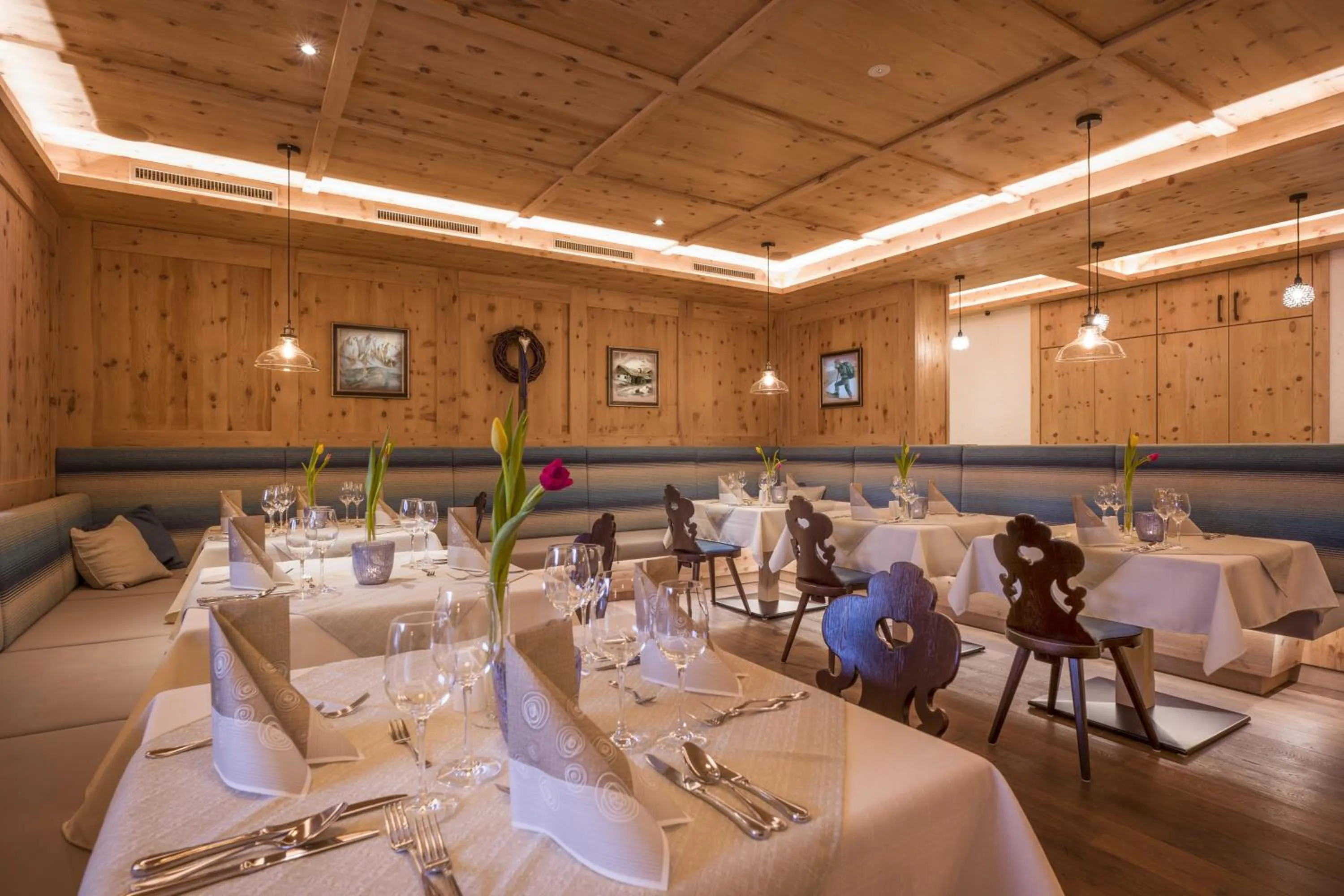 Restaurant/places to eat in Hotel Zentral ****superior