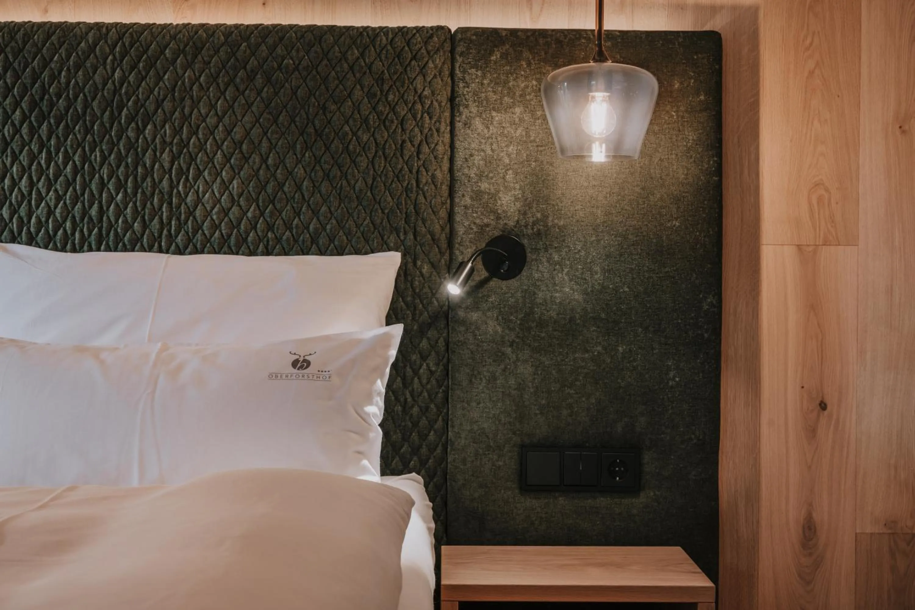 Bathroom, Bed in Hotel Oberforsthof