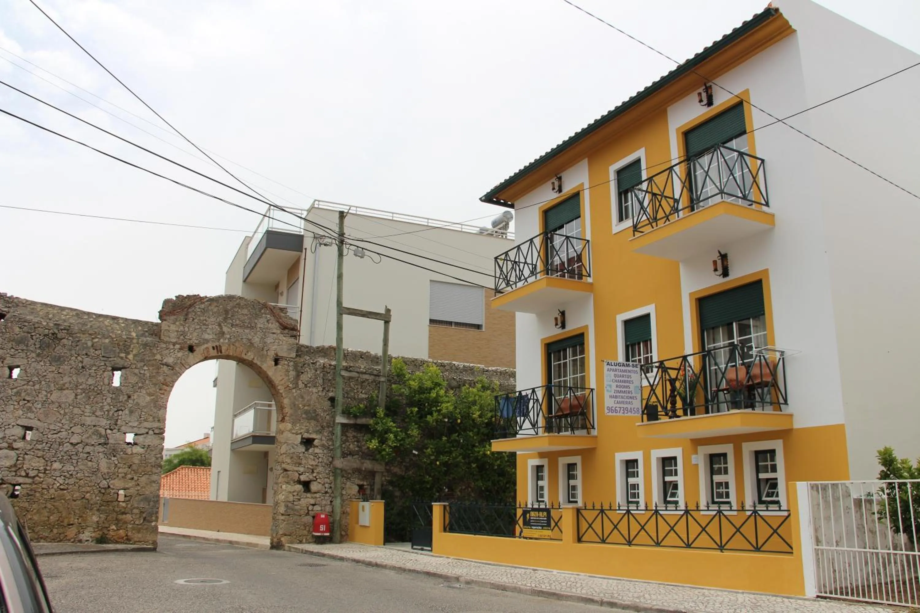 Facade/entrance in Vina's Place