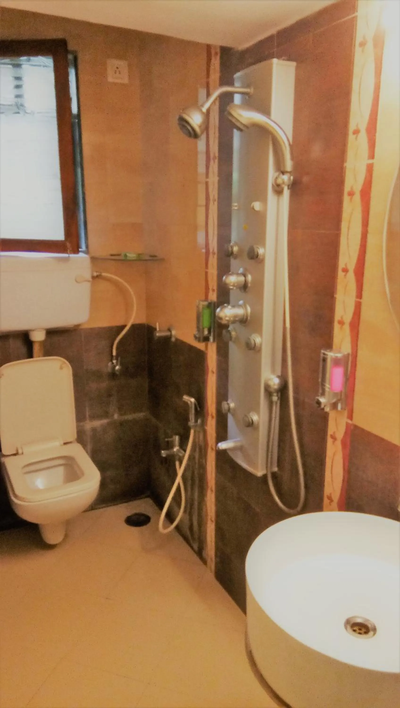 Bathroom in Dragonfly Apartments Emerald