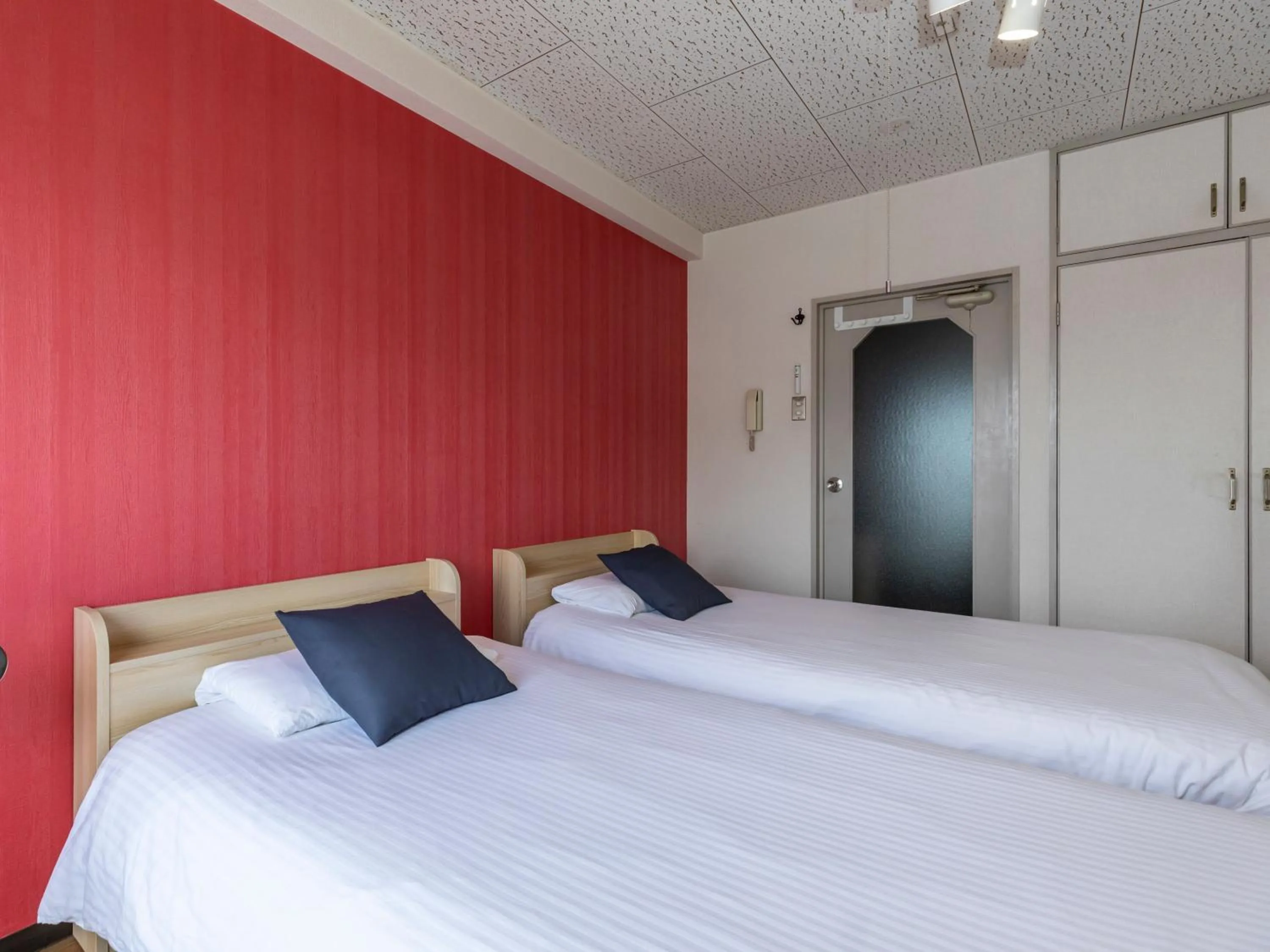 Photo of the whole room in Sakura Guesthouse