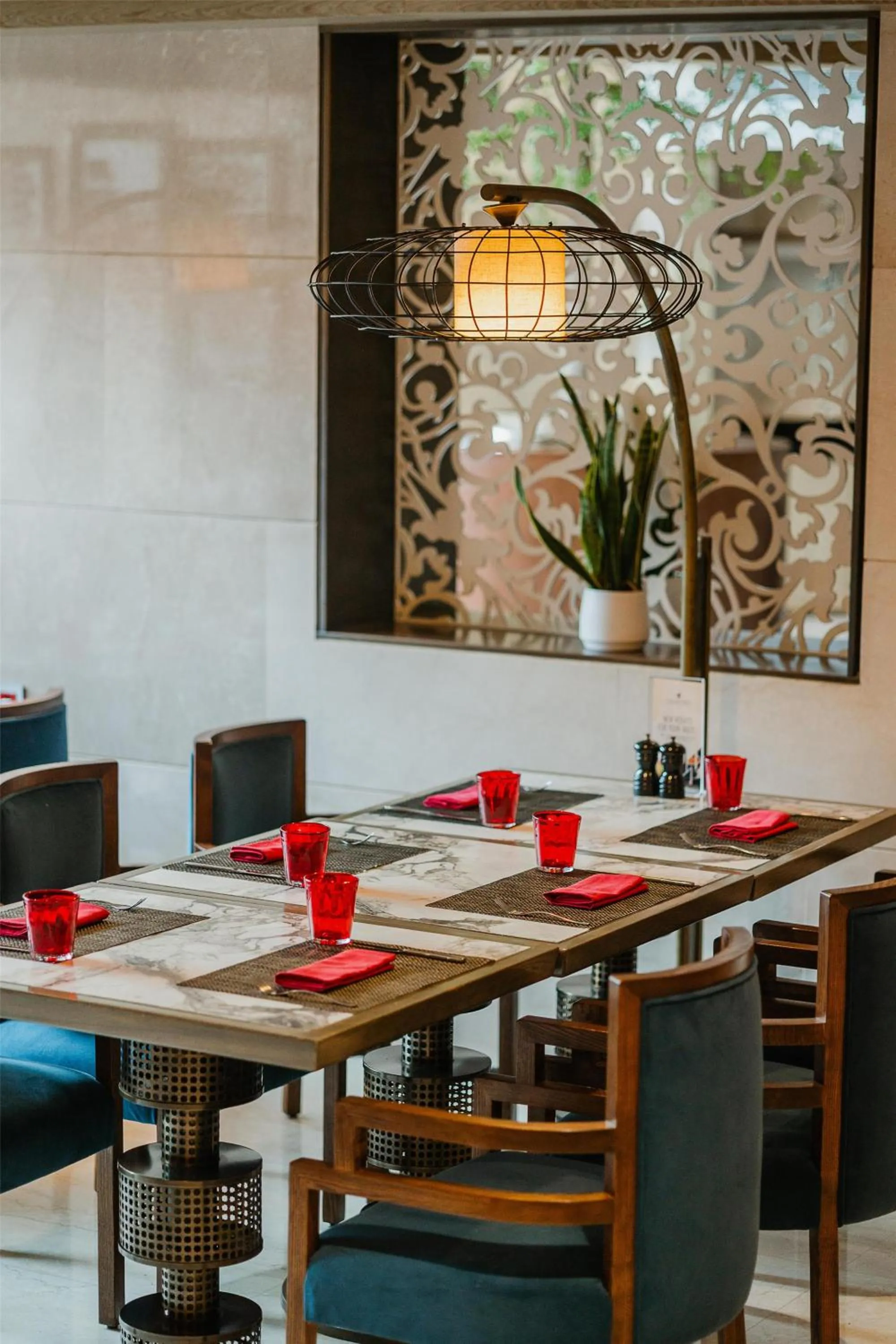 Restaurant/places to eat in Kempinski Summerland Hotel & Resort Beirut