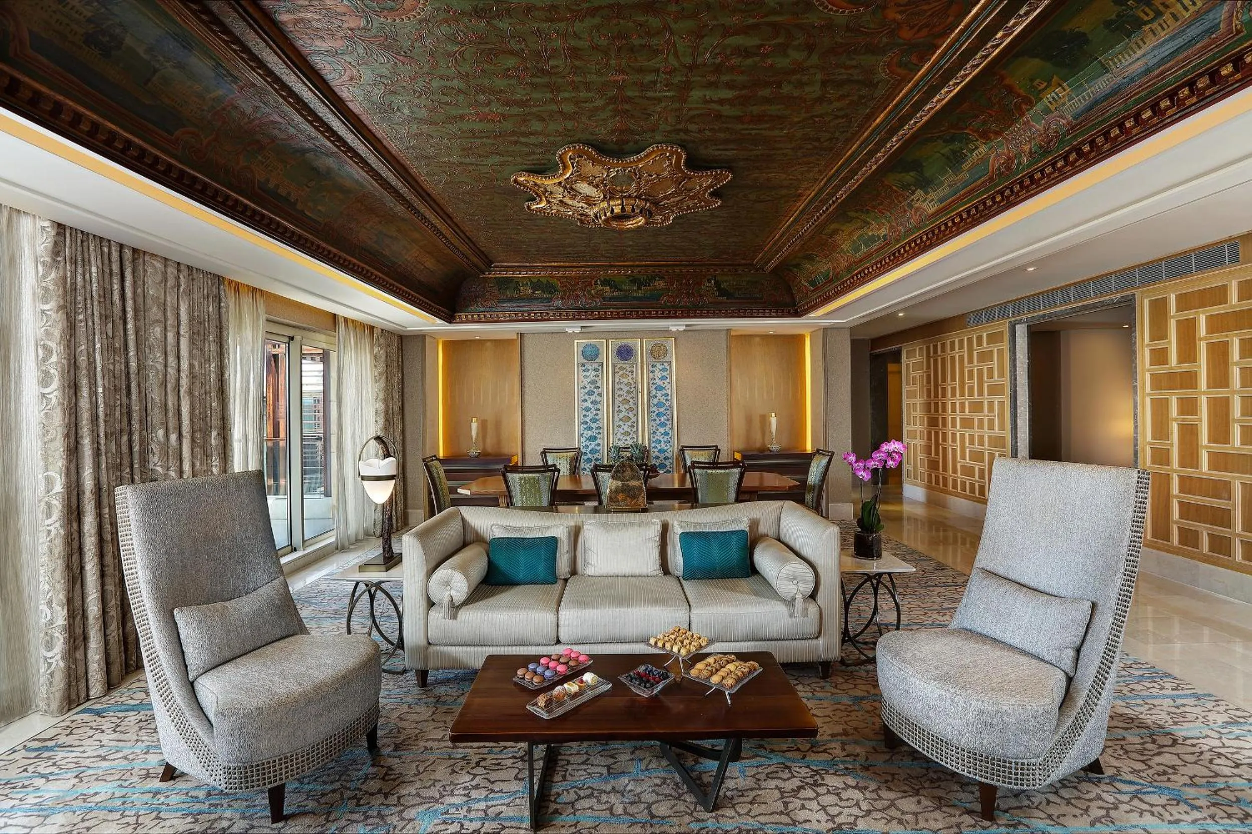 Living room in Kempinski Summerland Hotel & Resort Beirut