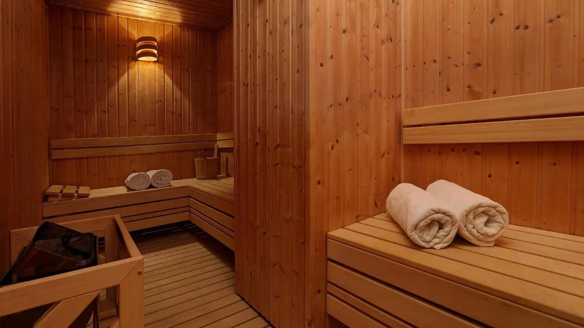 Spa and wellness centre/facilities in Kempinski Summerland Hotel & Resort Beirut Spa and wellness centre/facilities in Kempinski Summerland Hotel & Resort Beirut